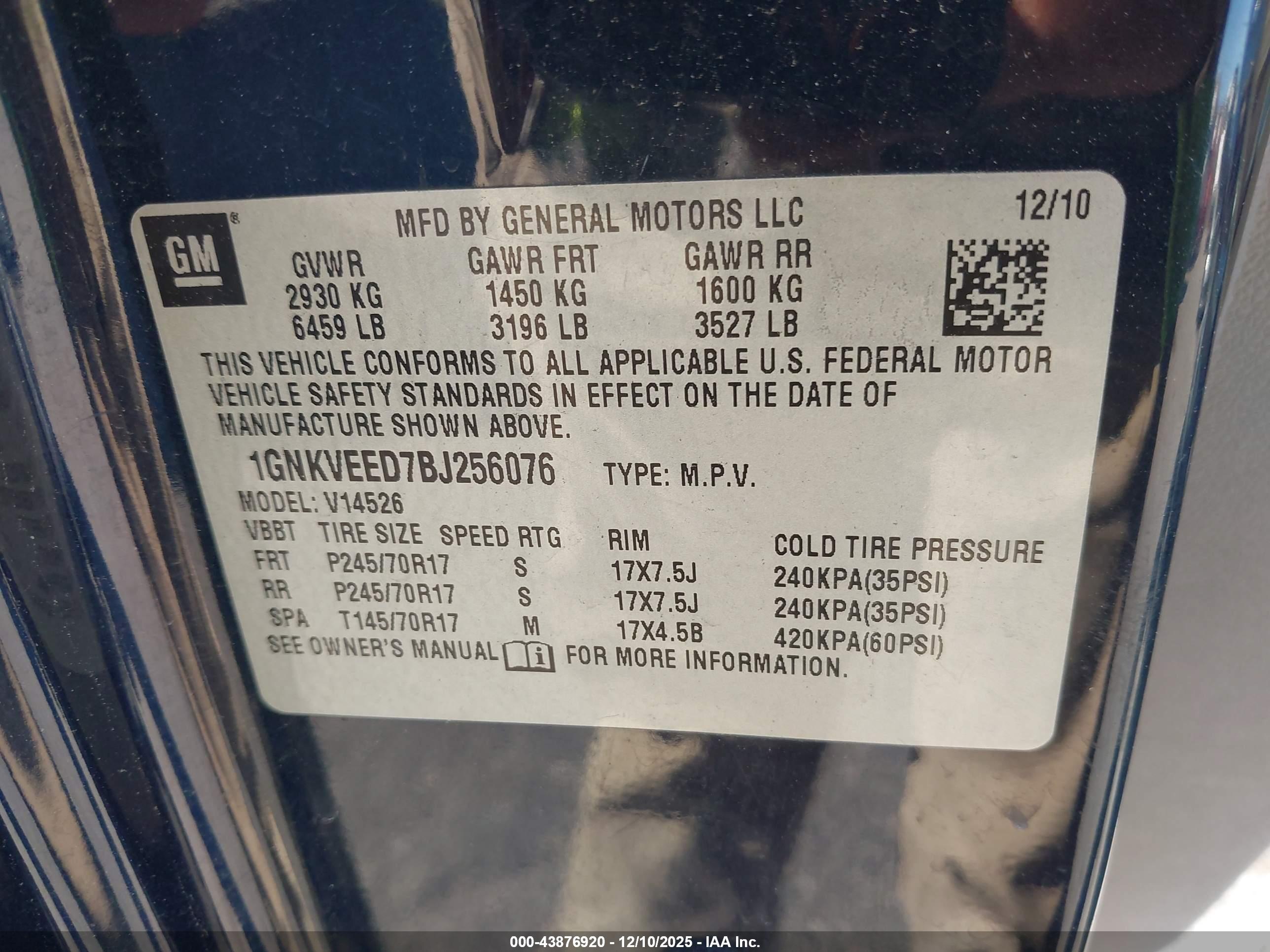 CHEVROLET TRAVERSE image 9