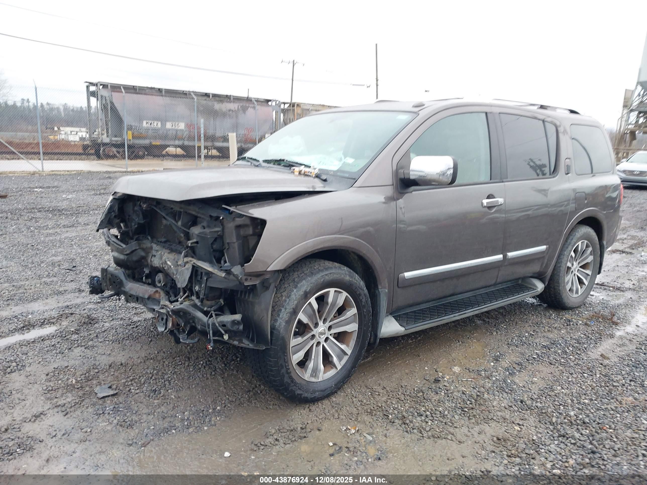 NISSAN ARMADA image 2