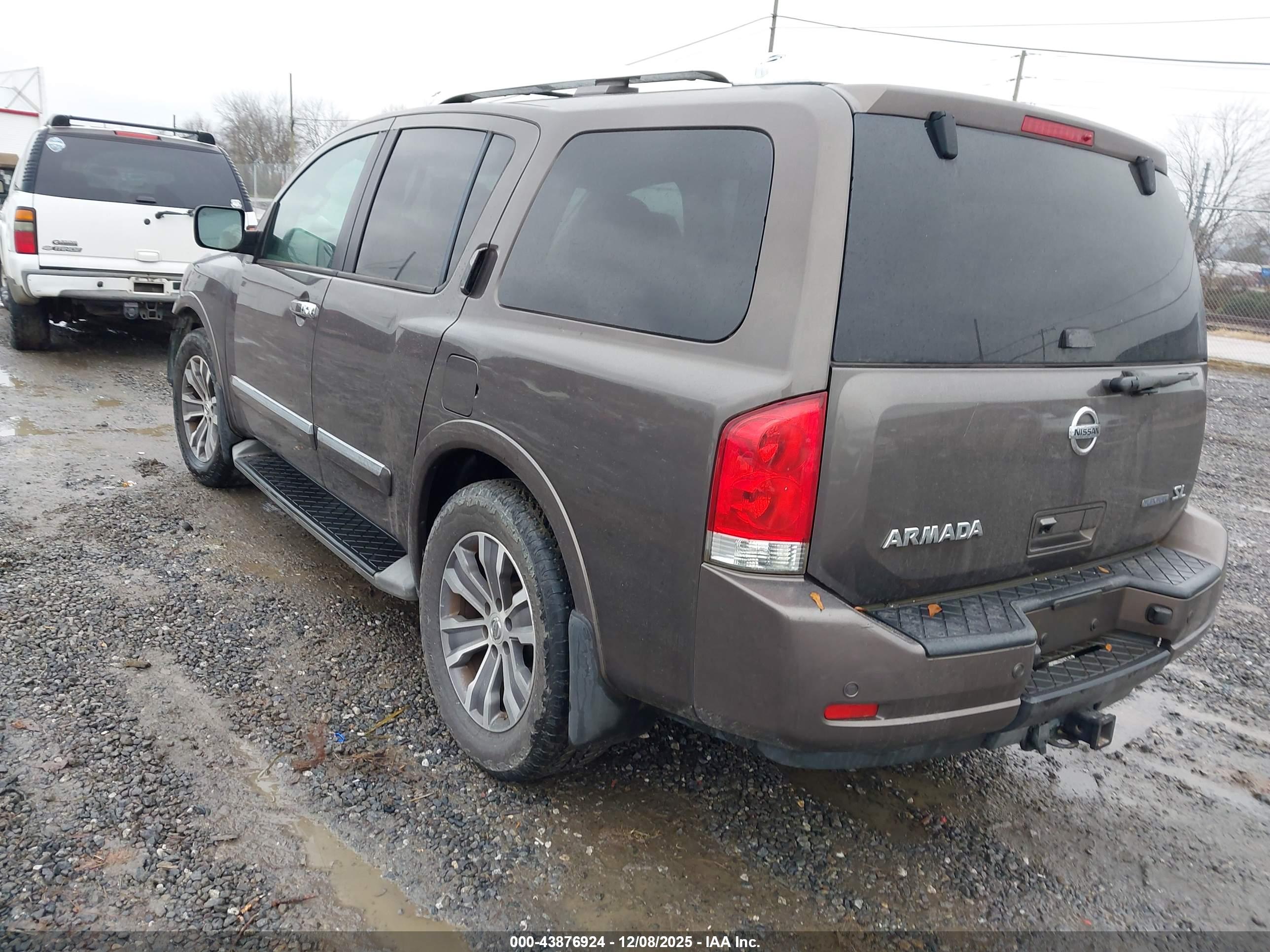 NISSAN ARMADA image 3