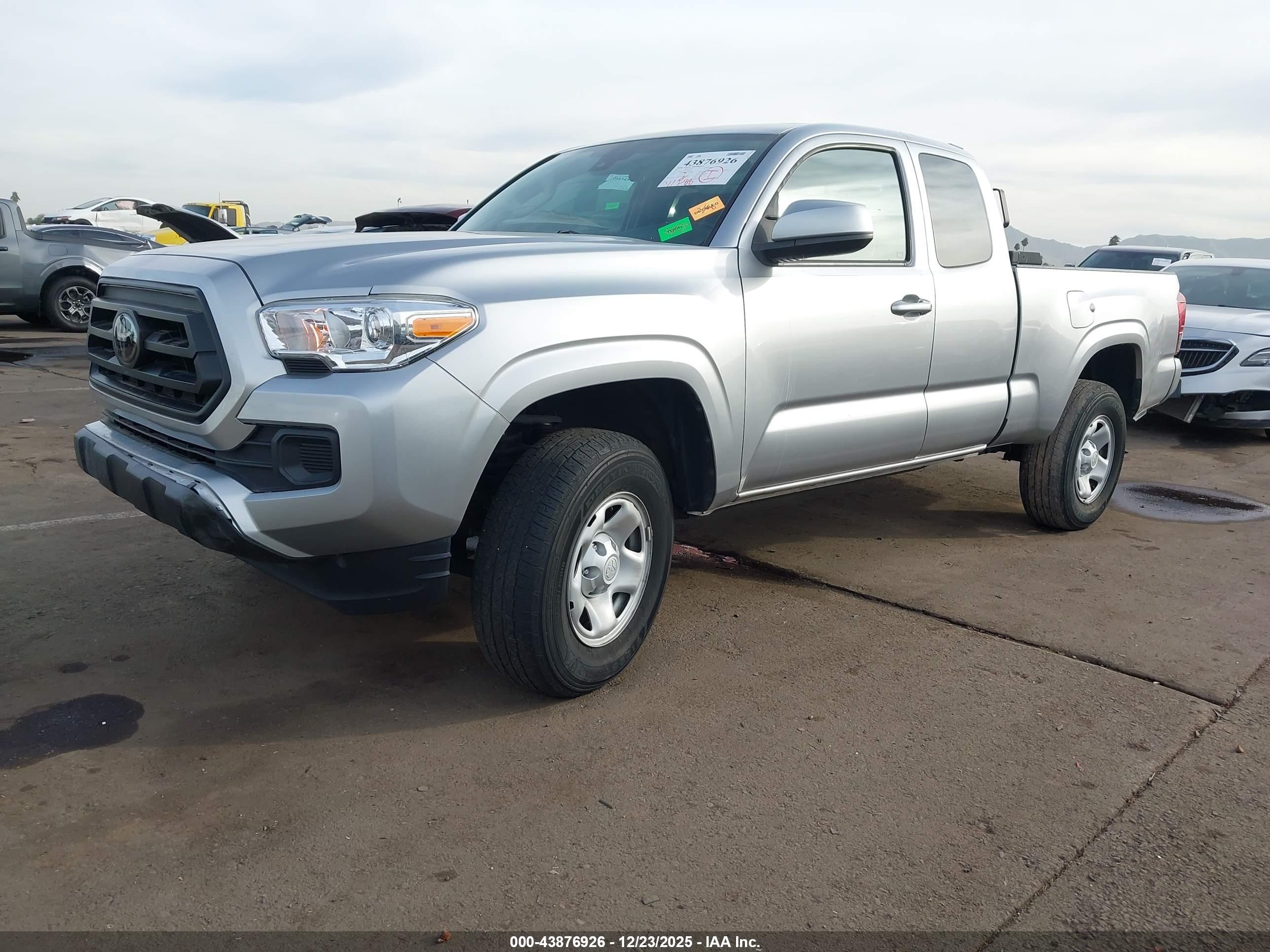 TOYOTA TACOMA image 2