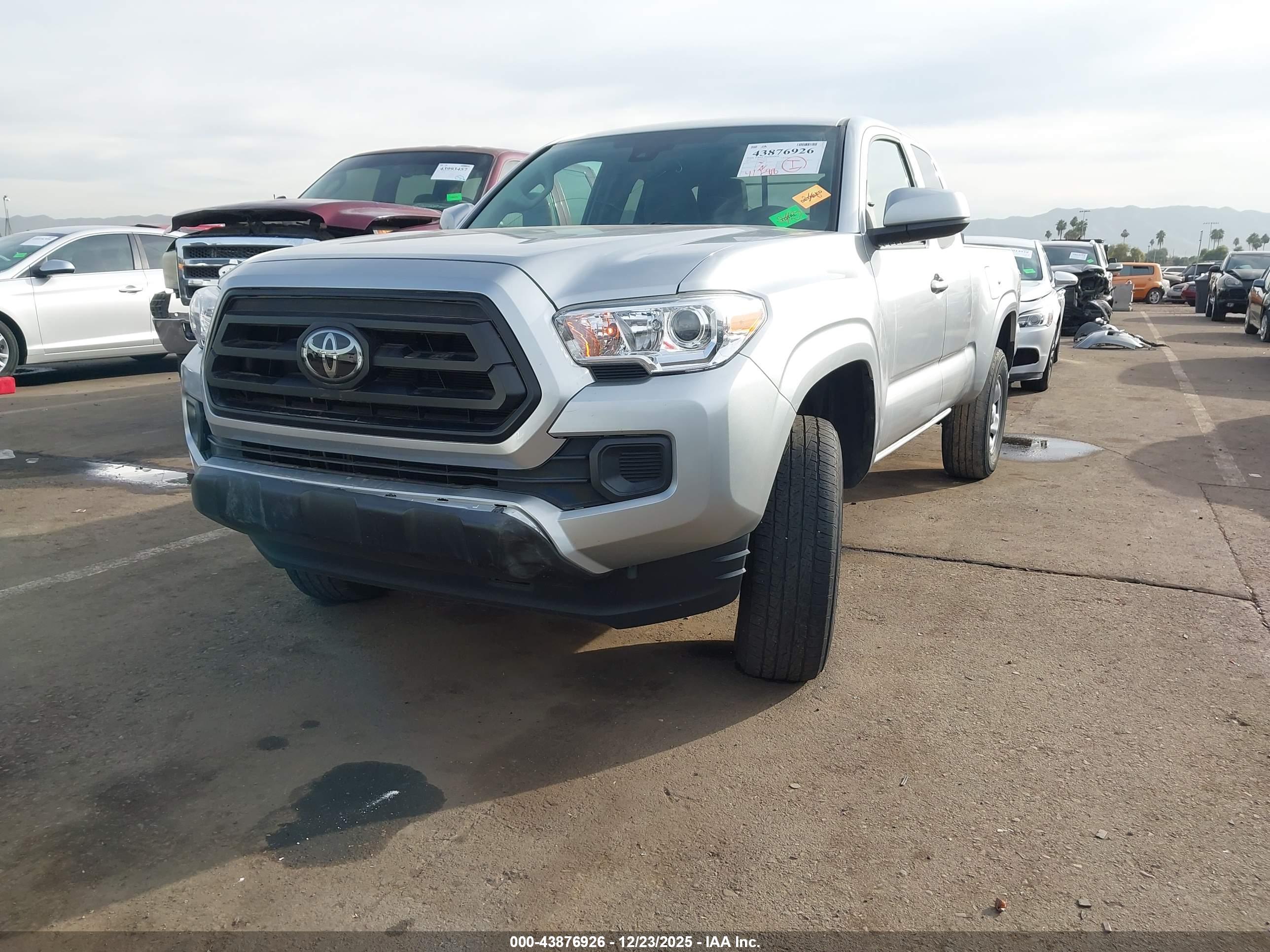 TOYOTA TACOMA image 6