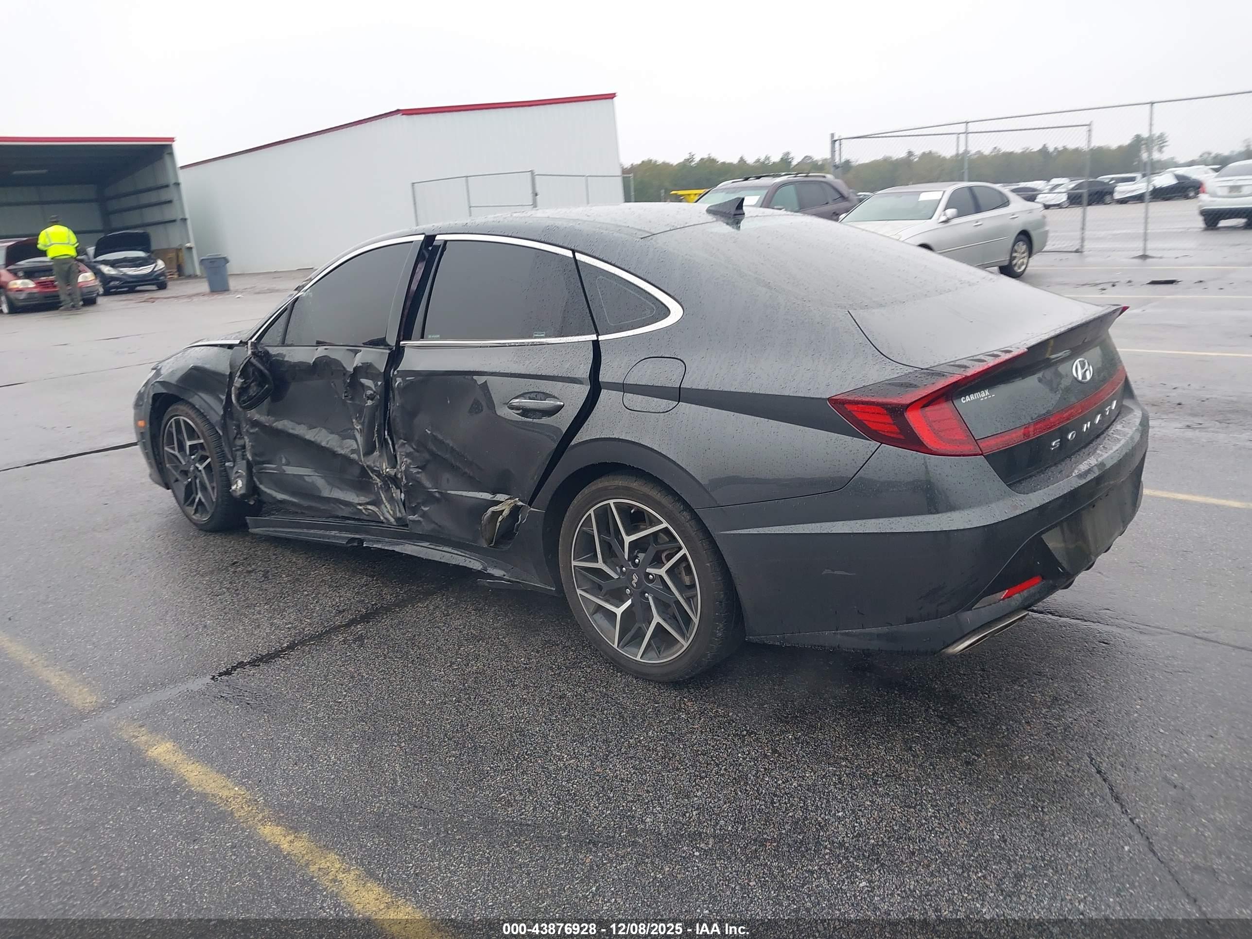 HYUNDAI SONATA image 3