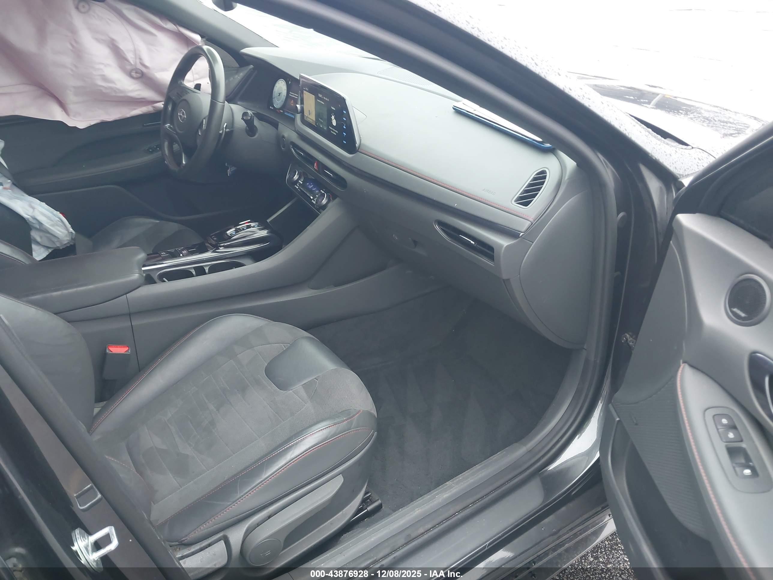 HYUNDAI SONATA image 5