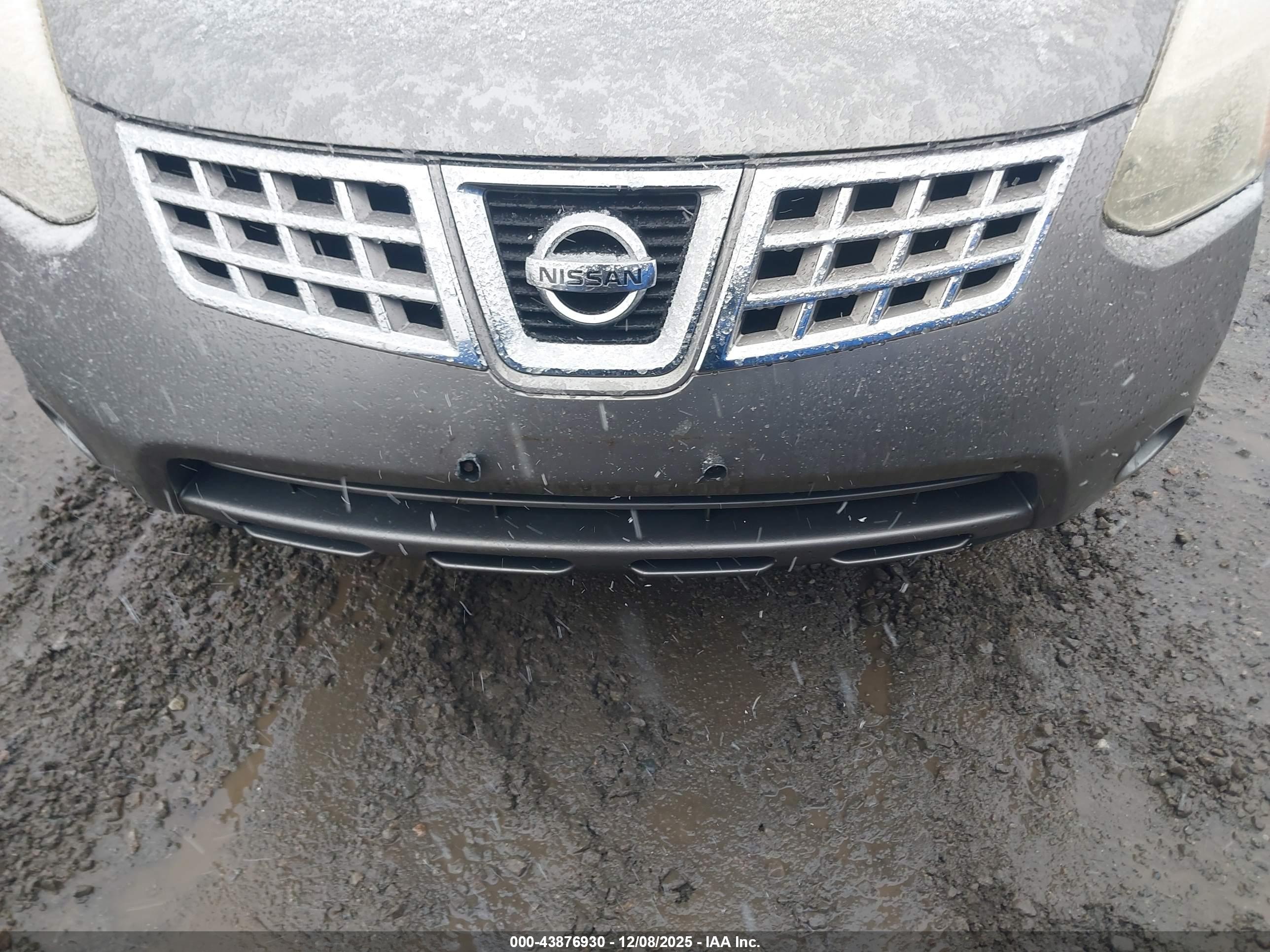 NISSAN ROGUE image 6