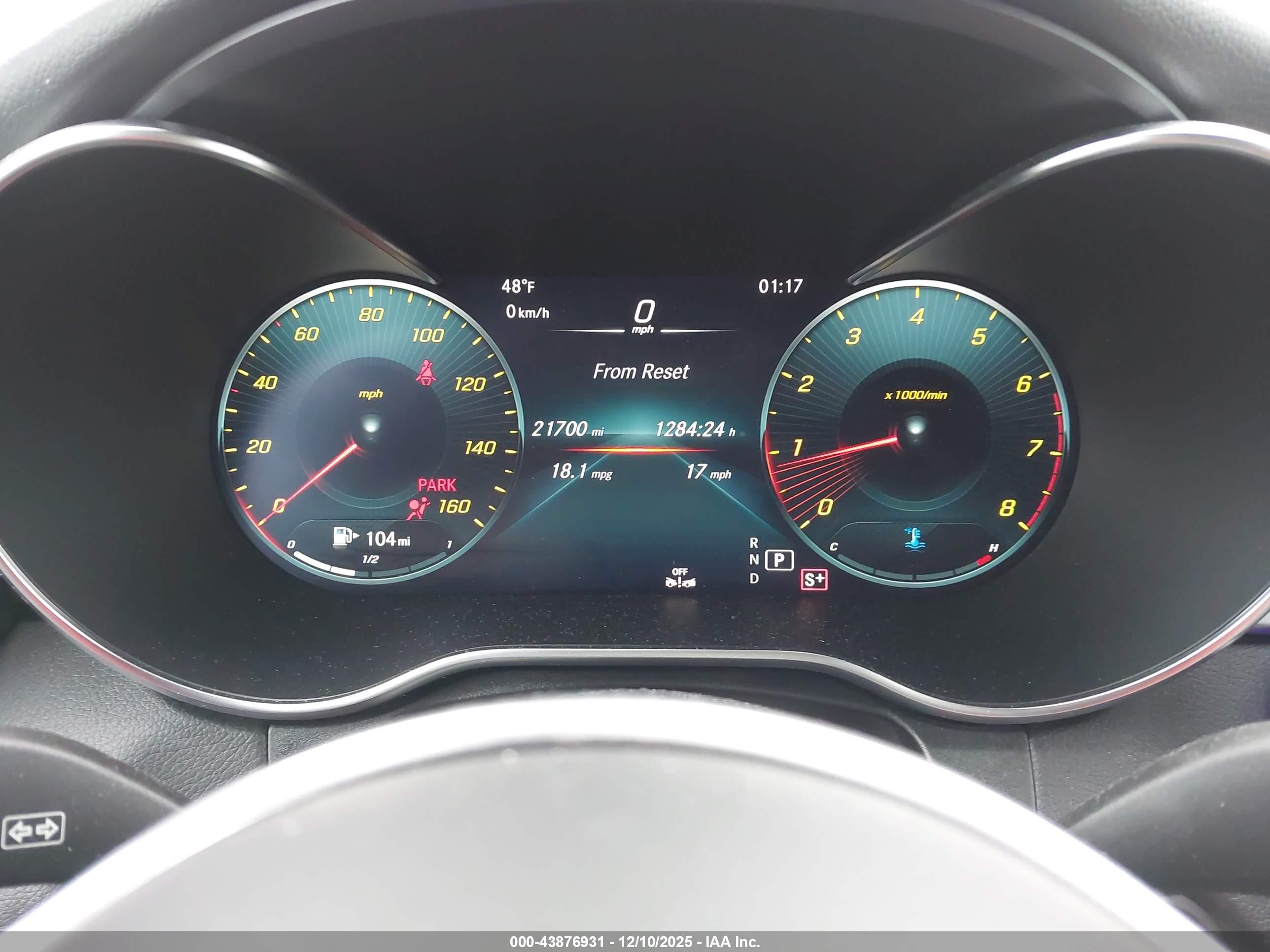 MERCEDES-BENZ GLC image 7
