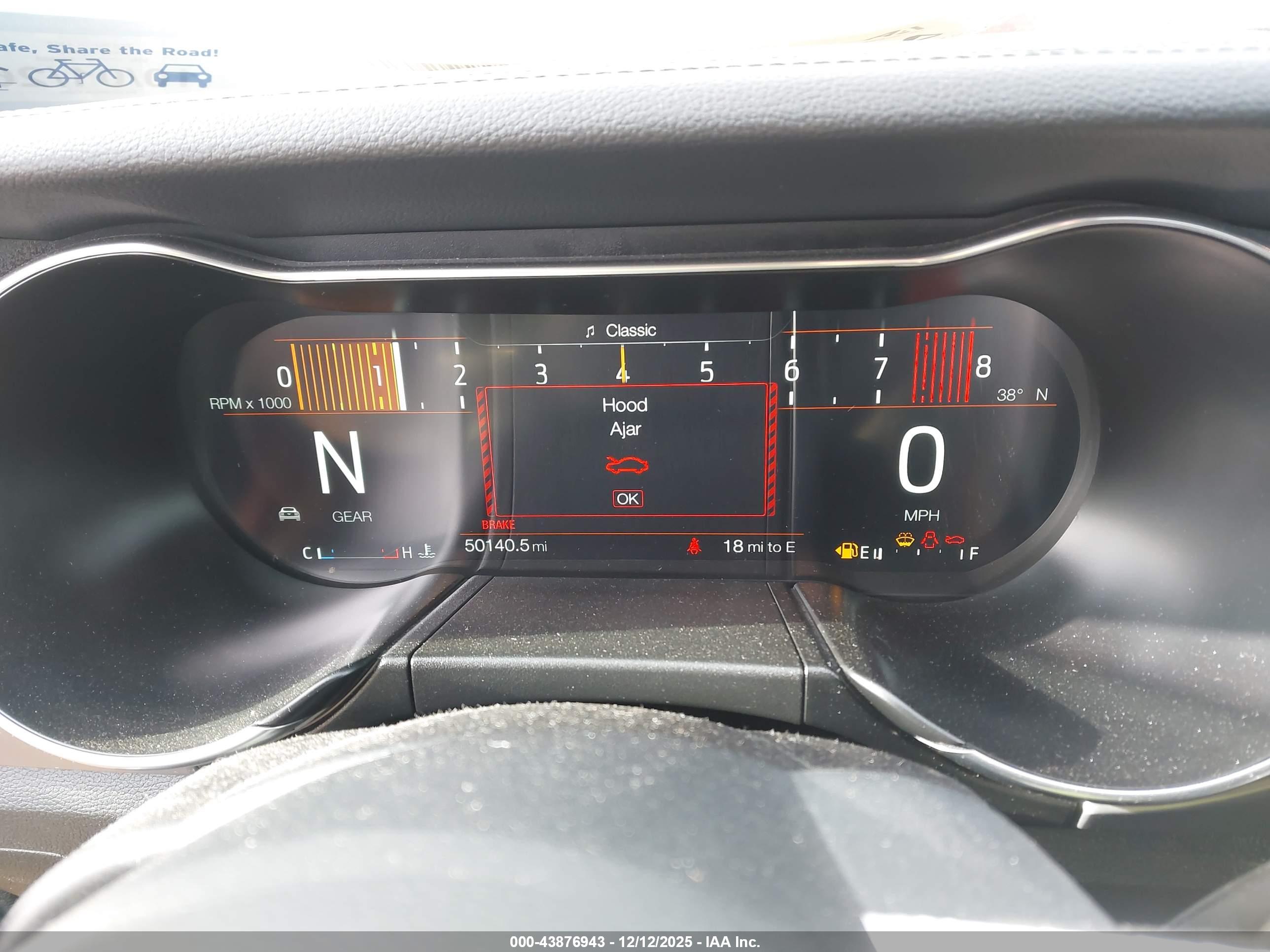 FORD MUSTANG image 7
