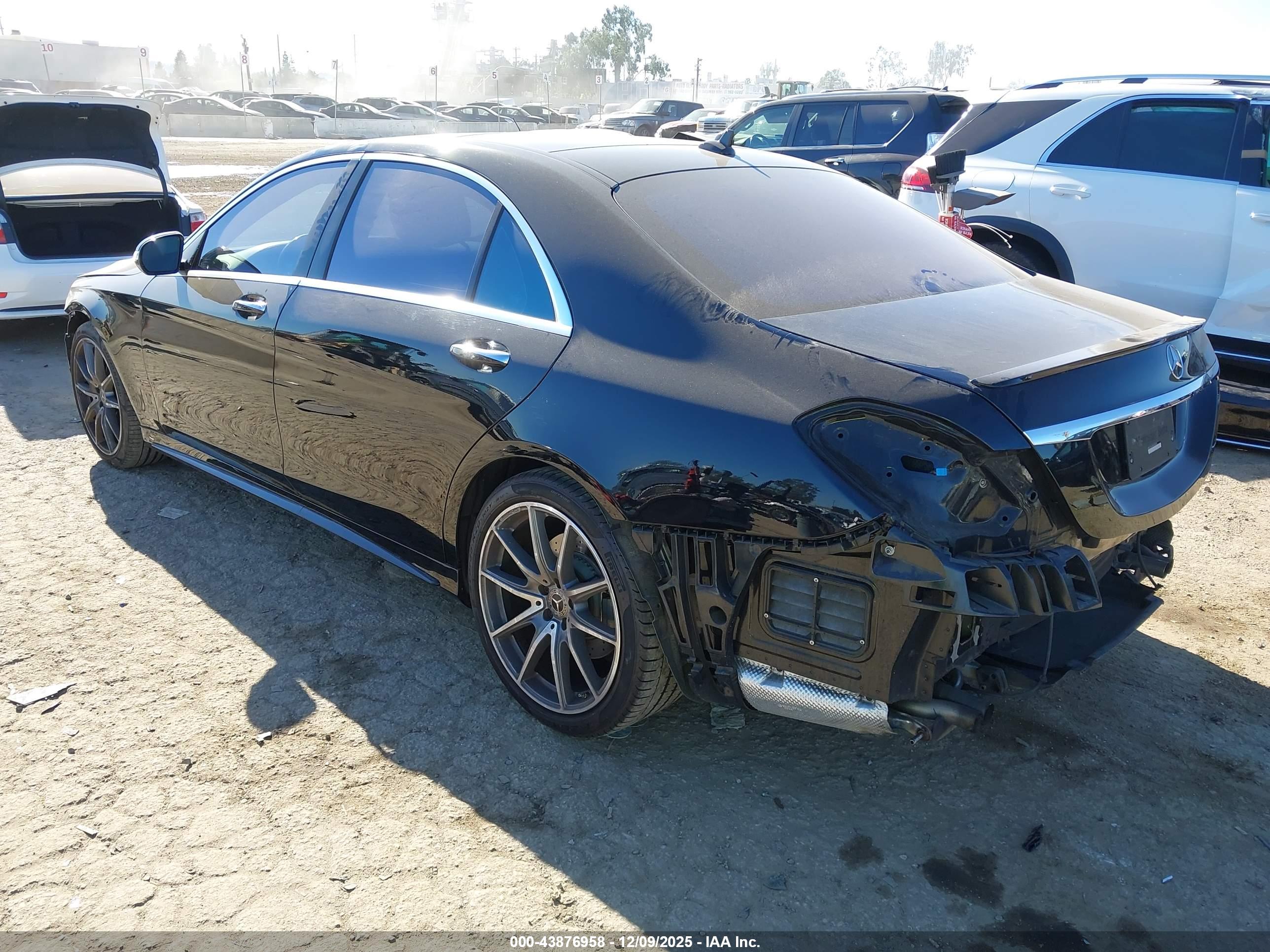 MERCEDES-BENZ S image 3
