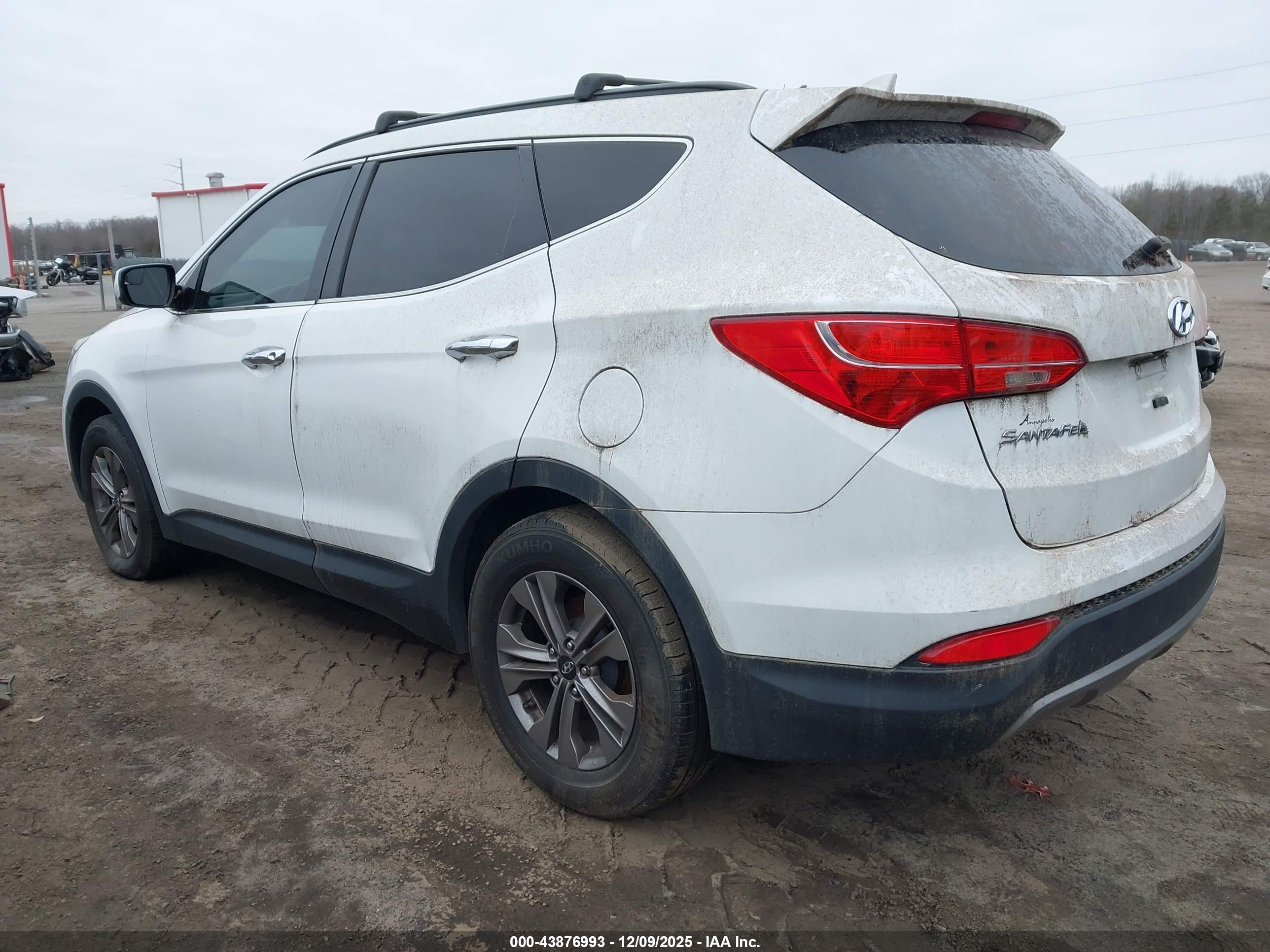 HYUNDAI SANTA image 3