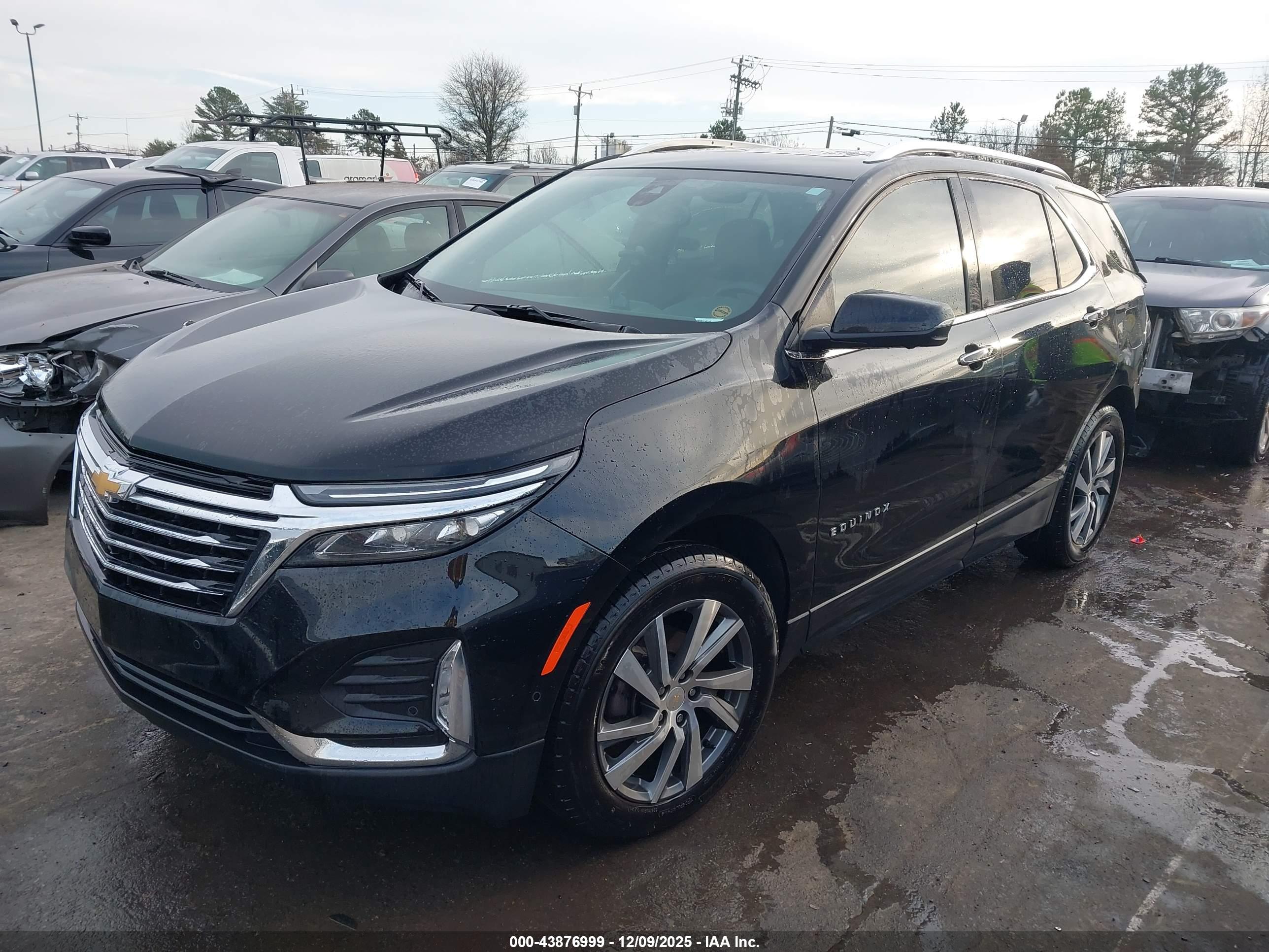 CHEVROLET EQUINOX image 2