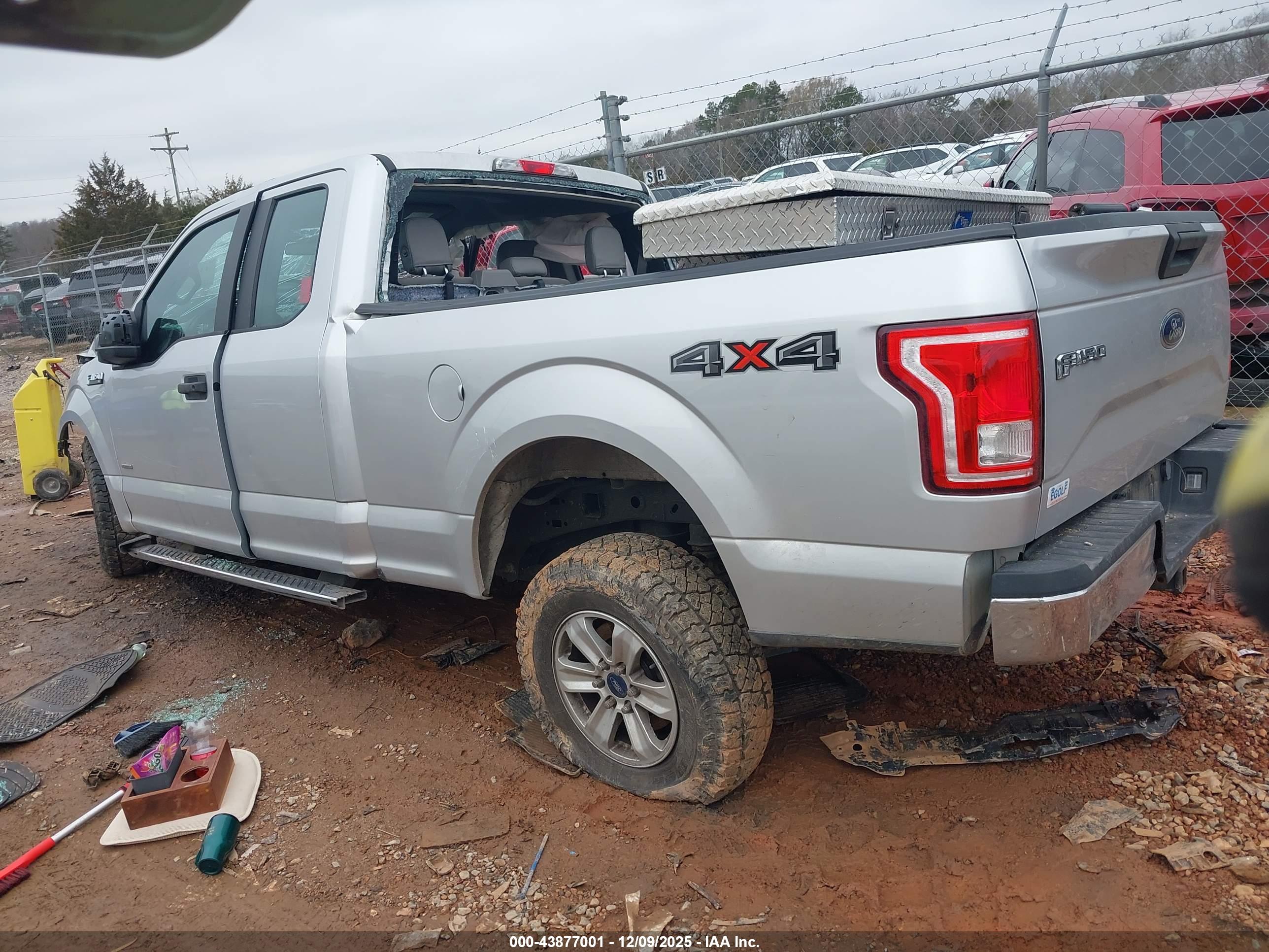 FORD F-150 image 3