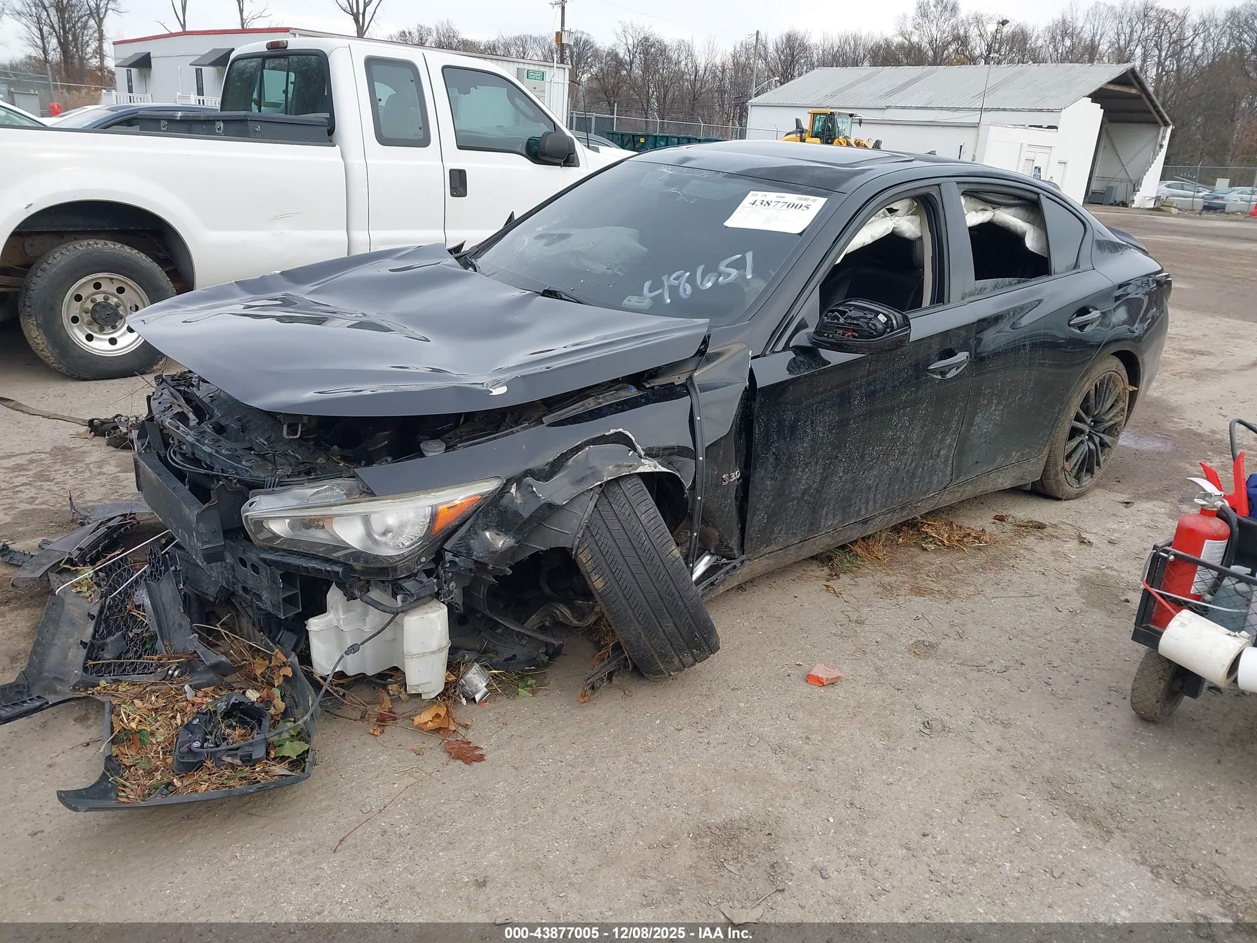 INFINITI Q50 image 2