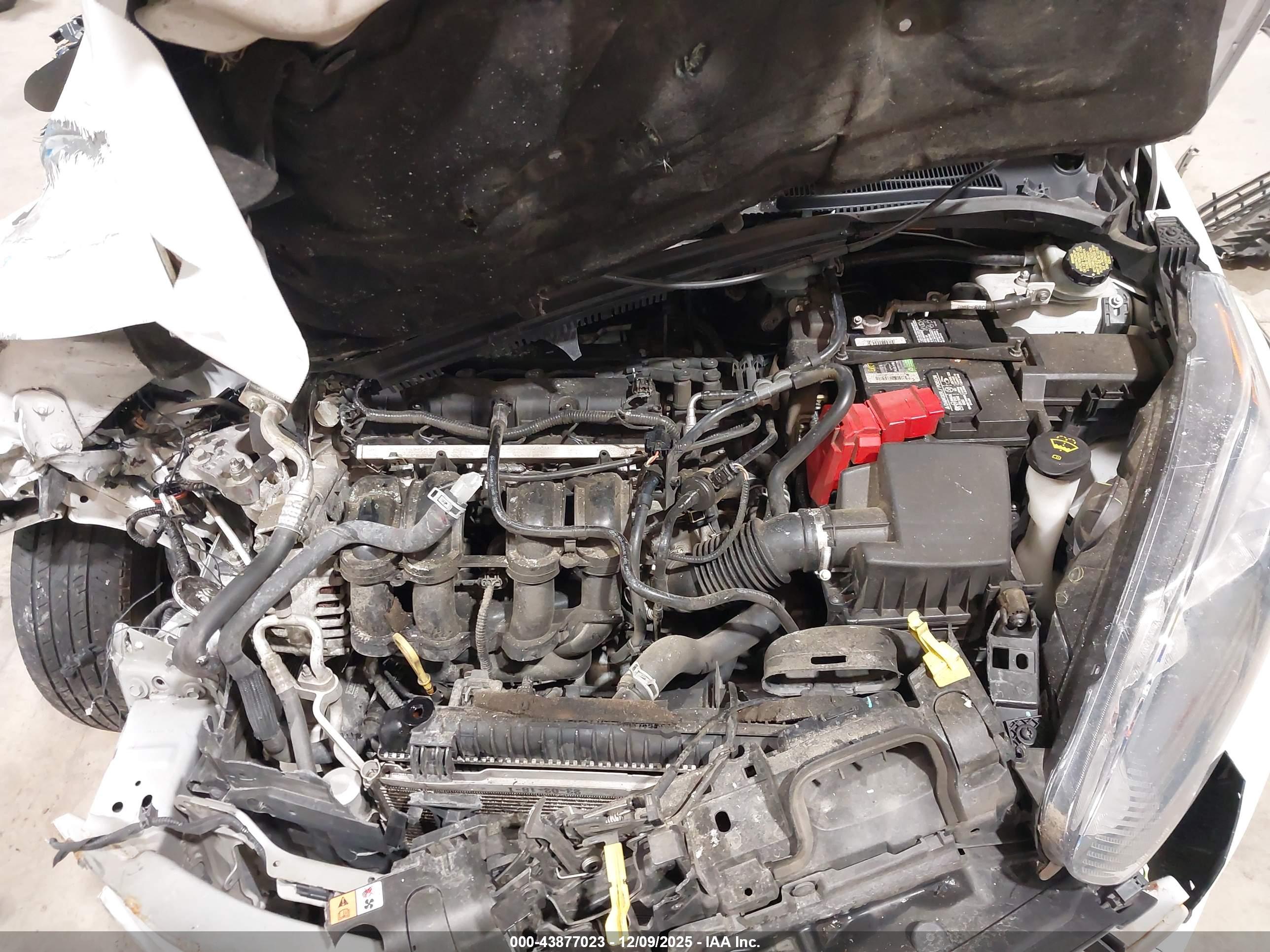 FORD FIESTA image 10