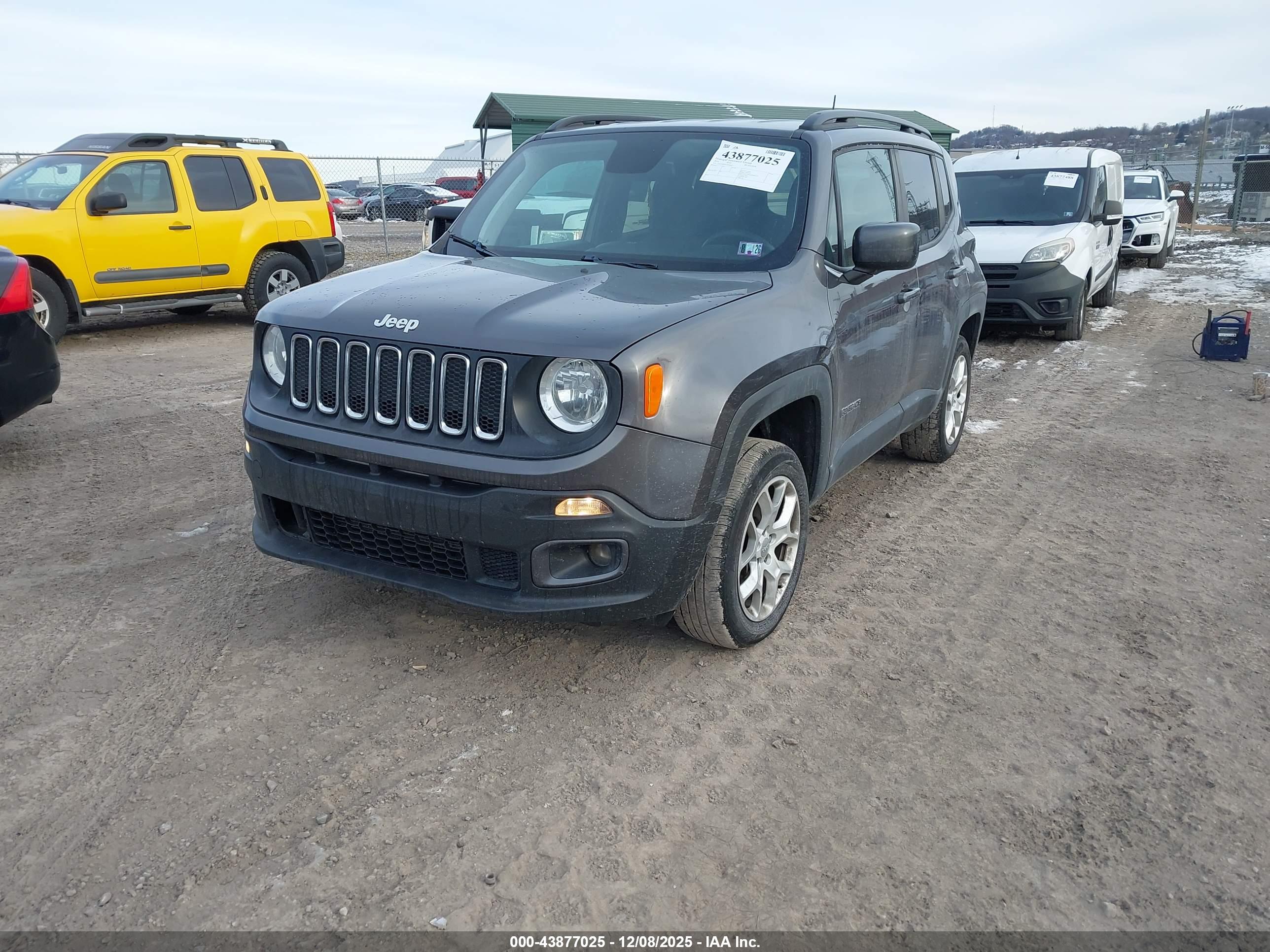 JEEP RENEGADE image 2