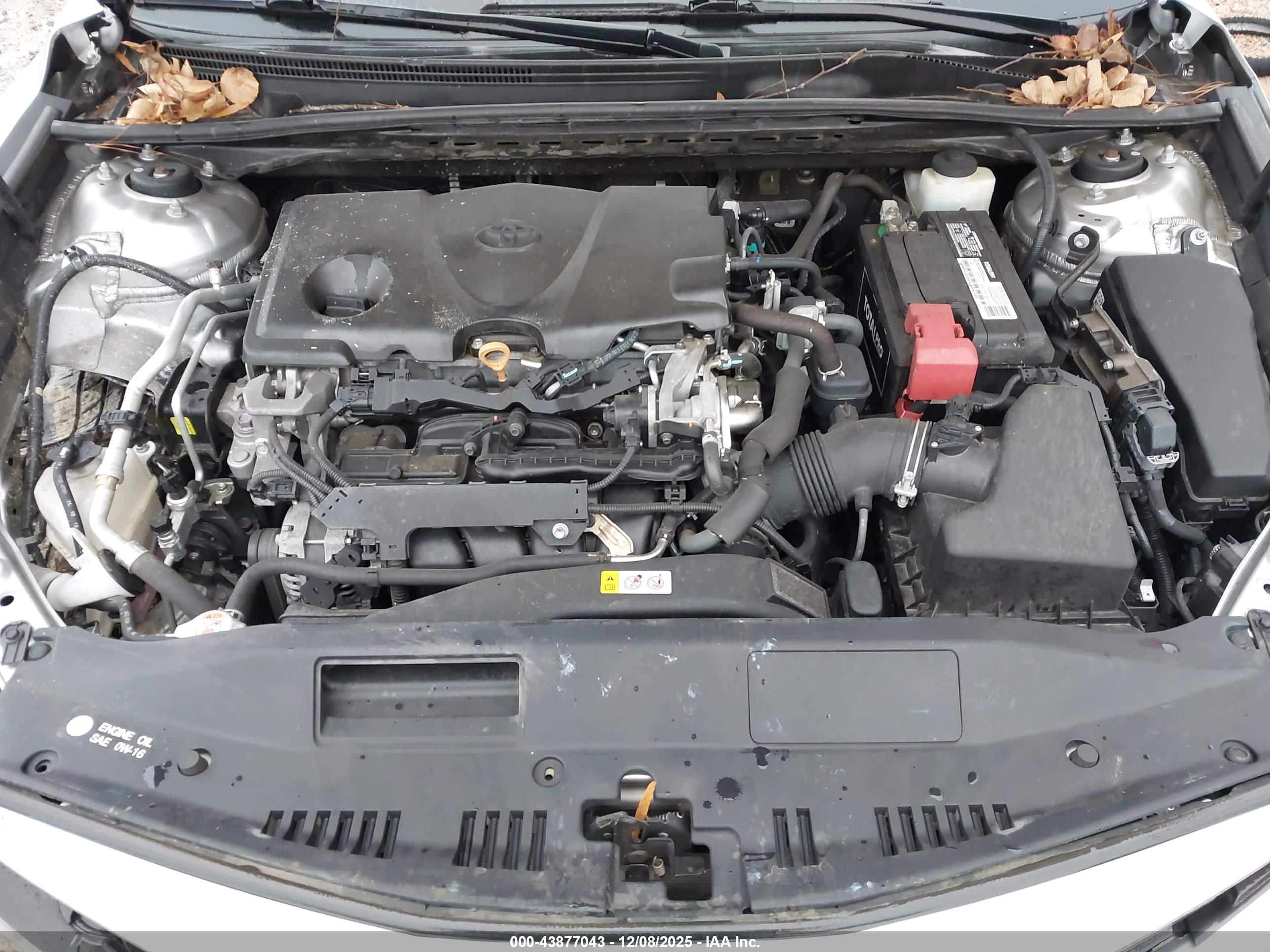 TOYOTA CAMRY image 10