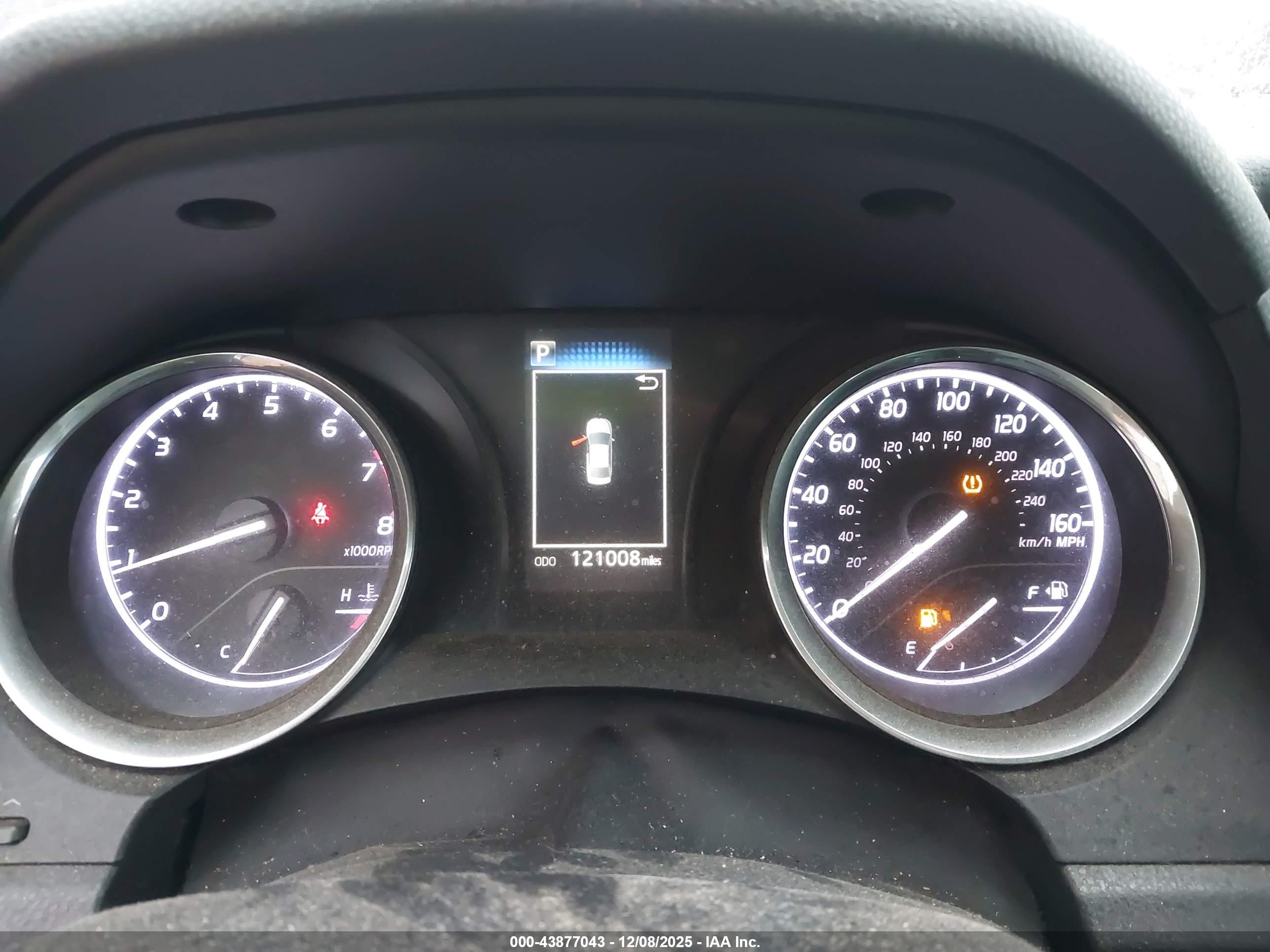 TOYOTA CAMRY image 7