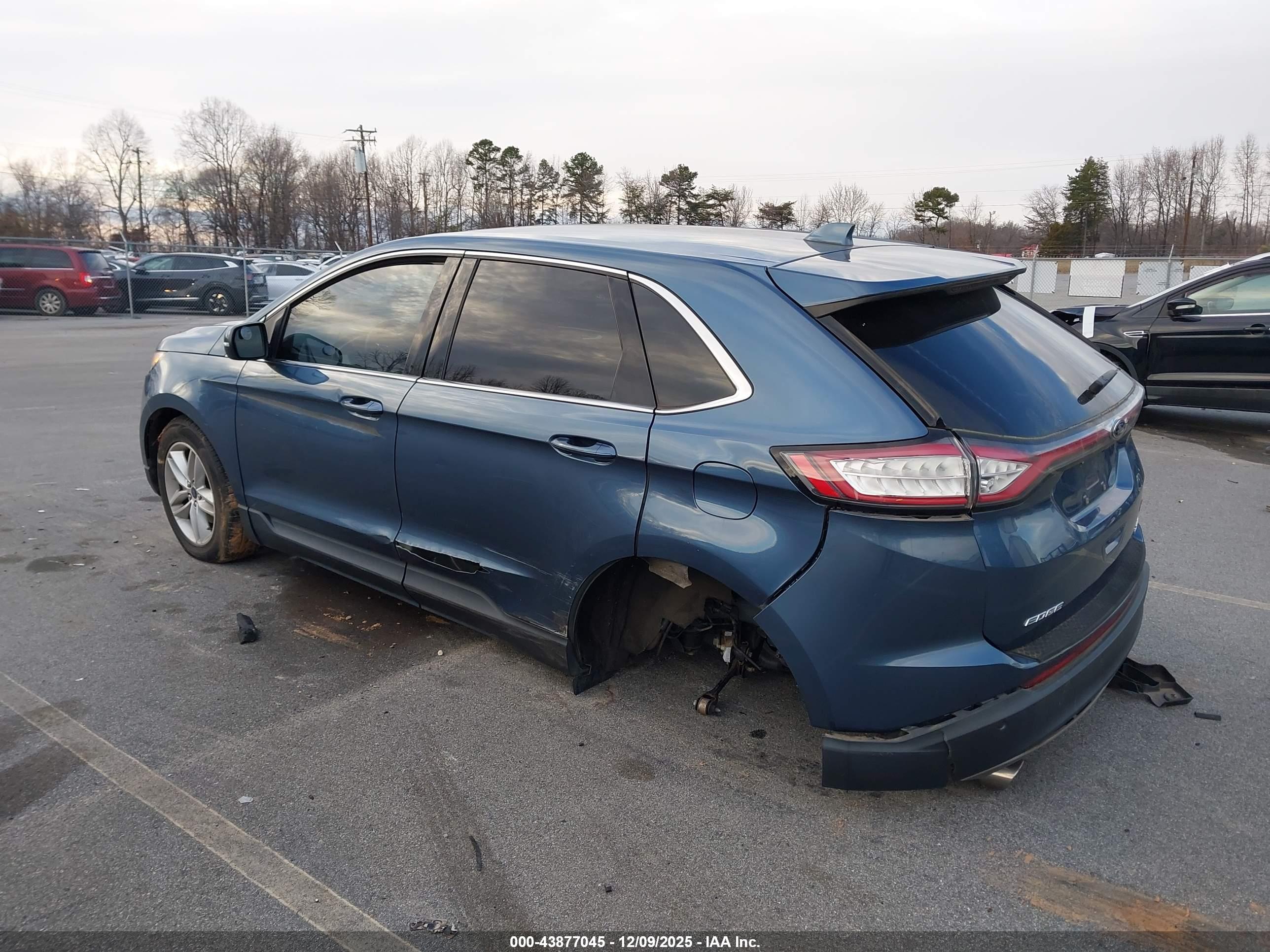 FORD EDGE image 3