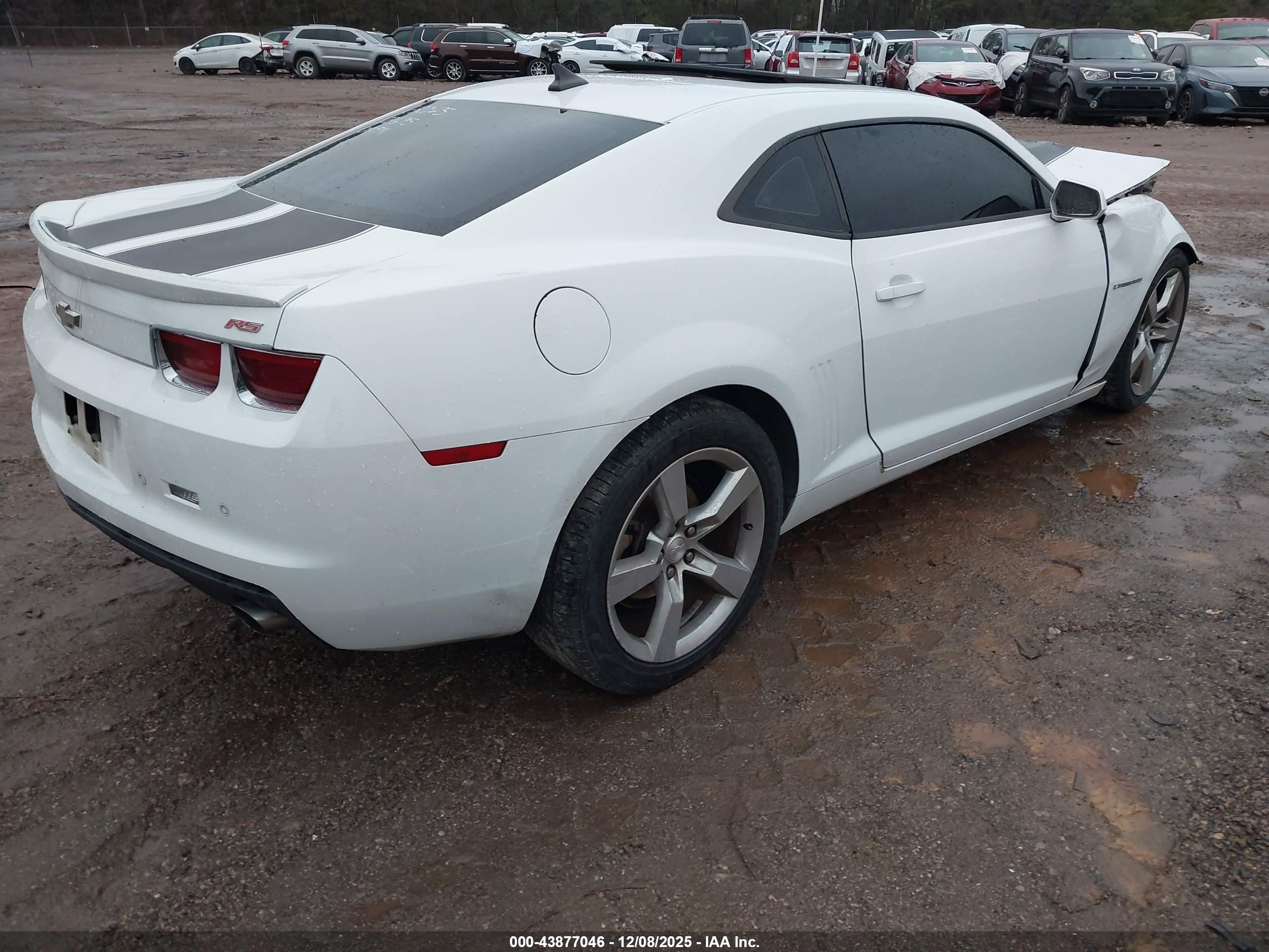 CHEVROLET CAMARO image 4