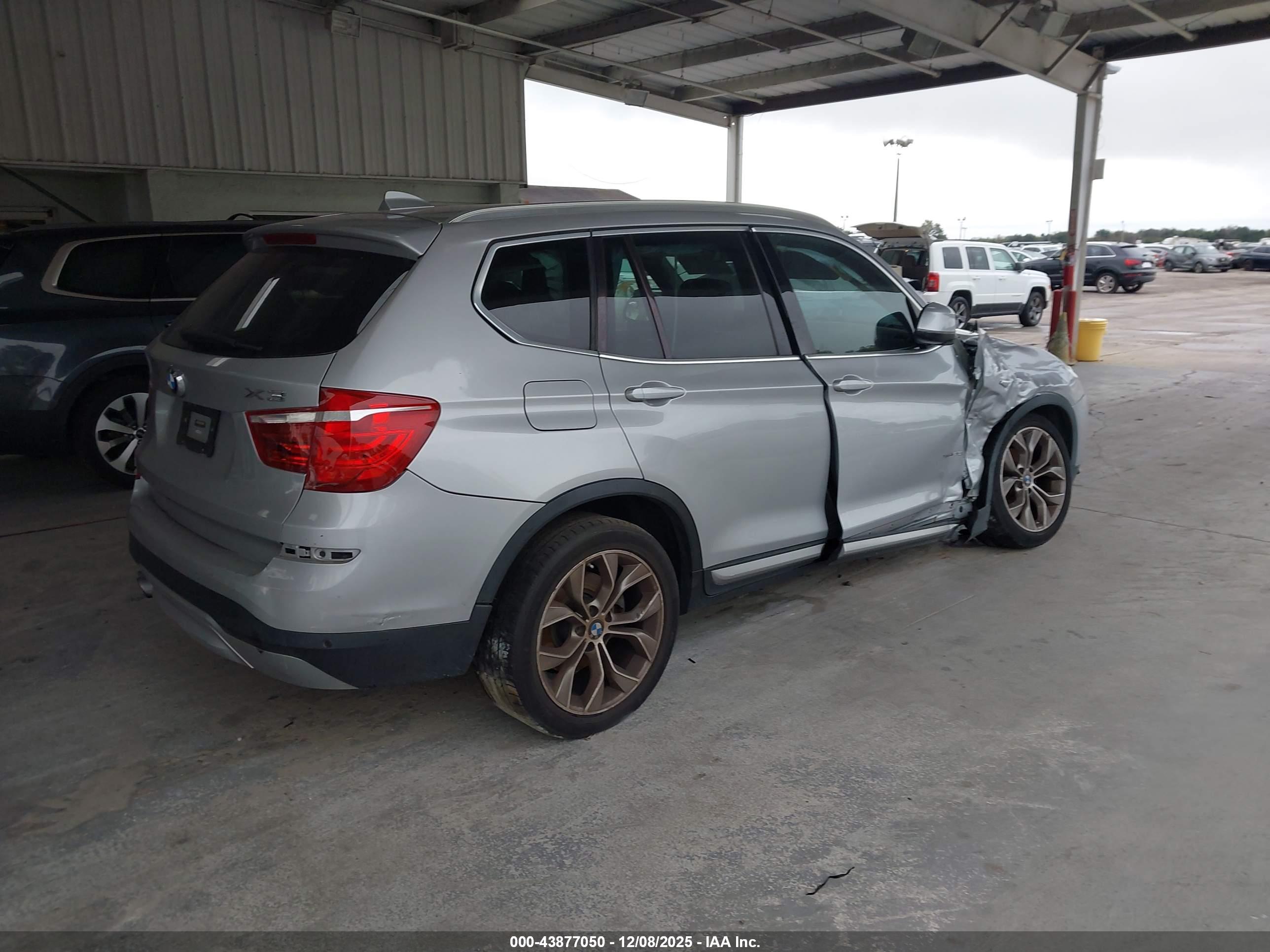 BMW X3 image 4