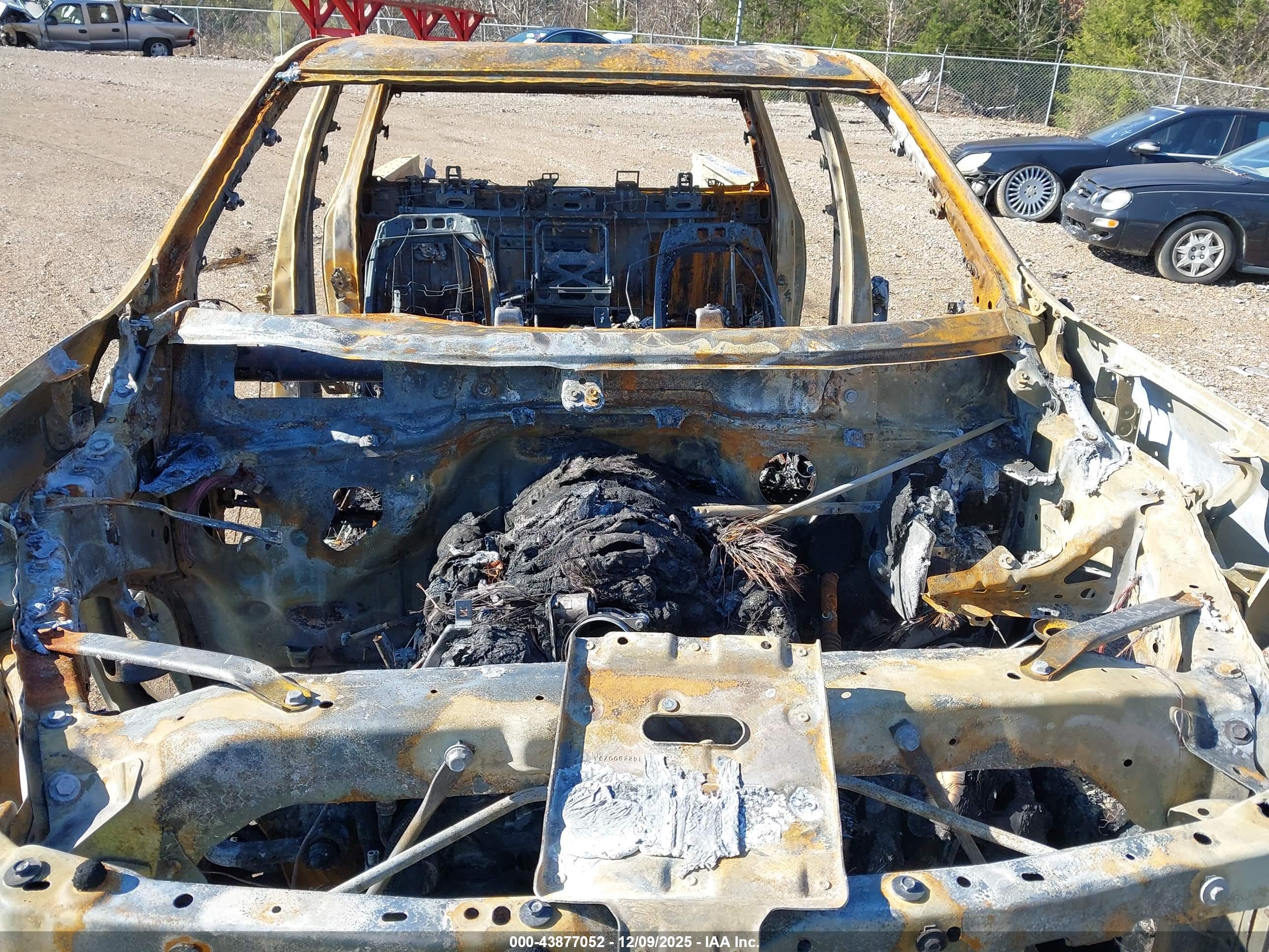CHEVROLET SILVERADO image 10