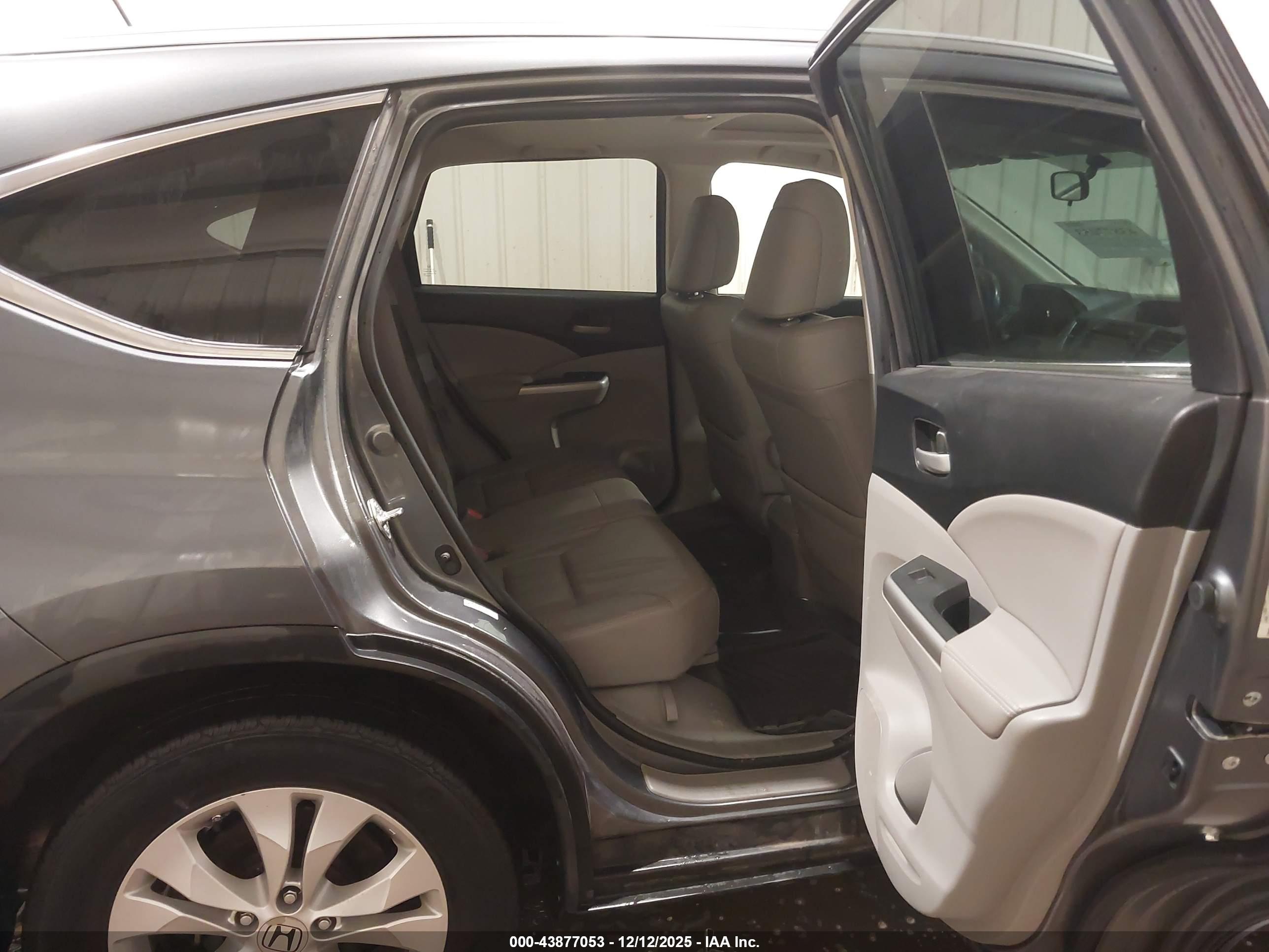 HONDA CR-V image 8