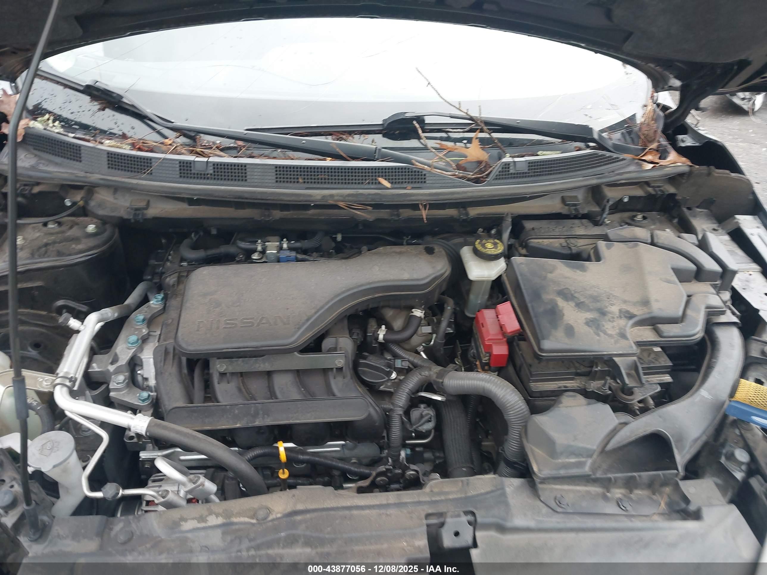 NISSAN ROGUE image 10