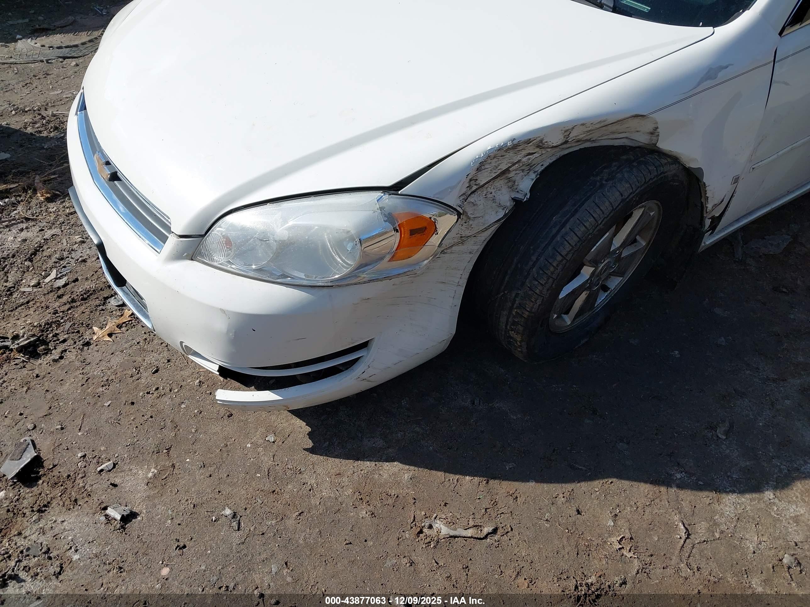 CHEVROLET IMPALA image 6