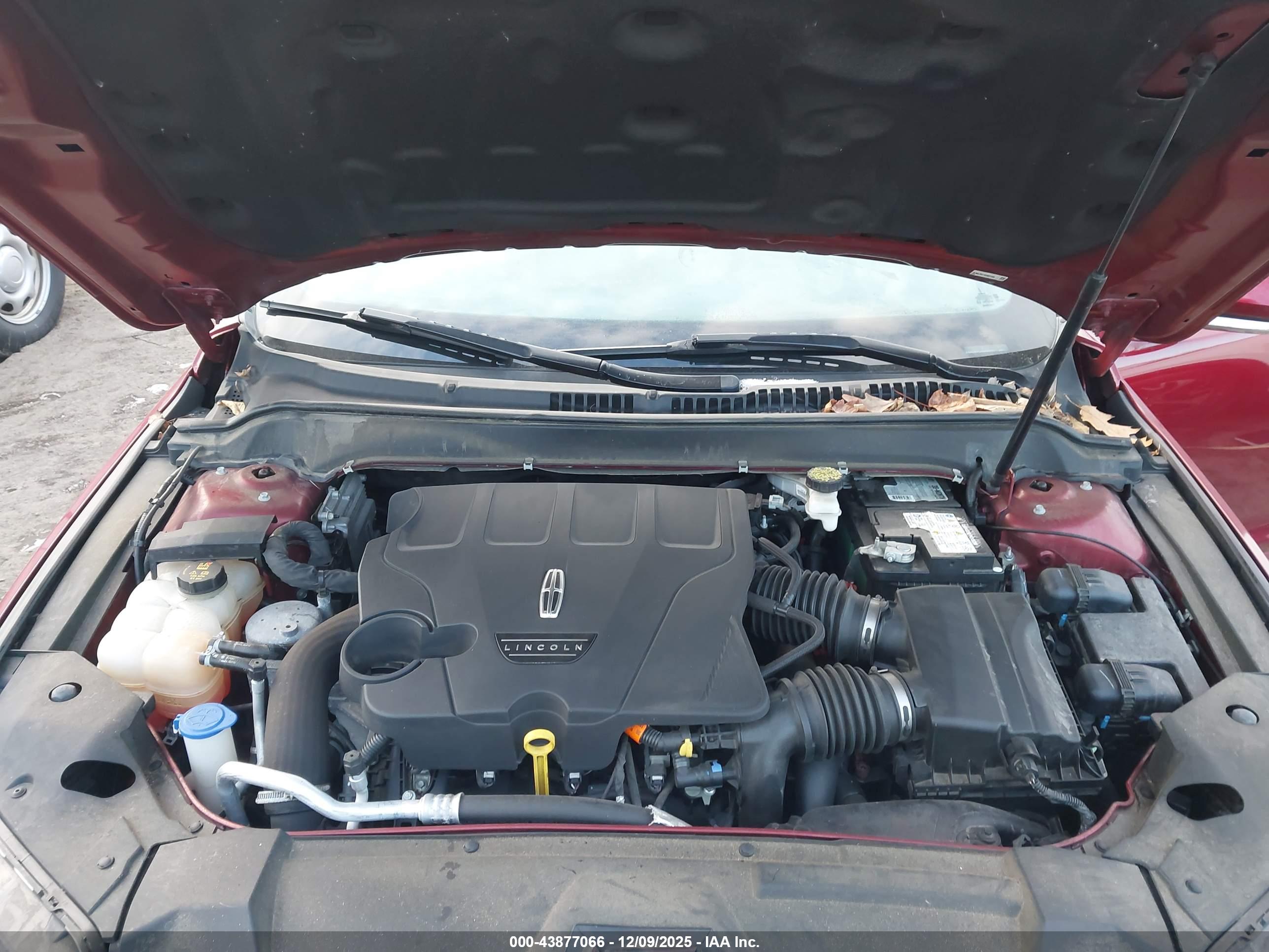 LINCOLN MKZ image 10