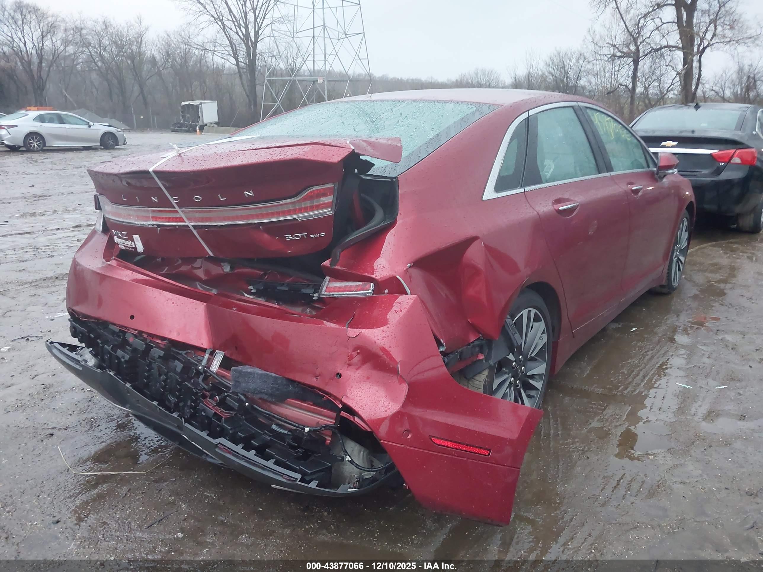 LINCOLN MKZ image 4