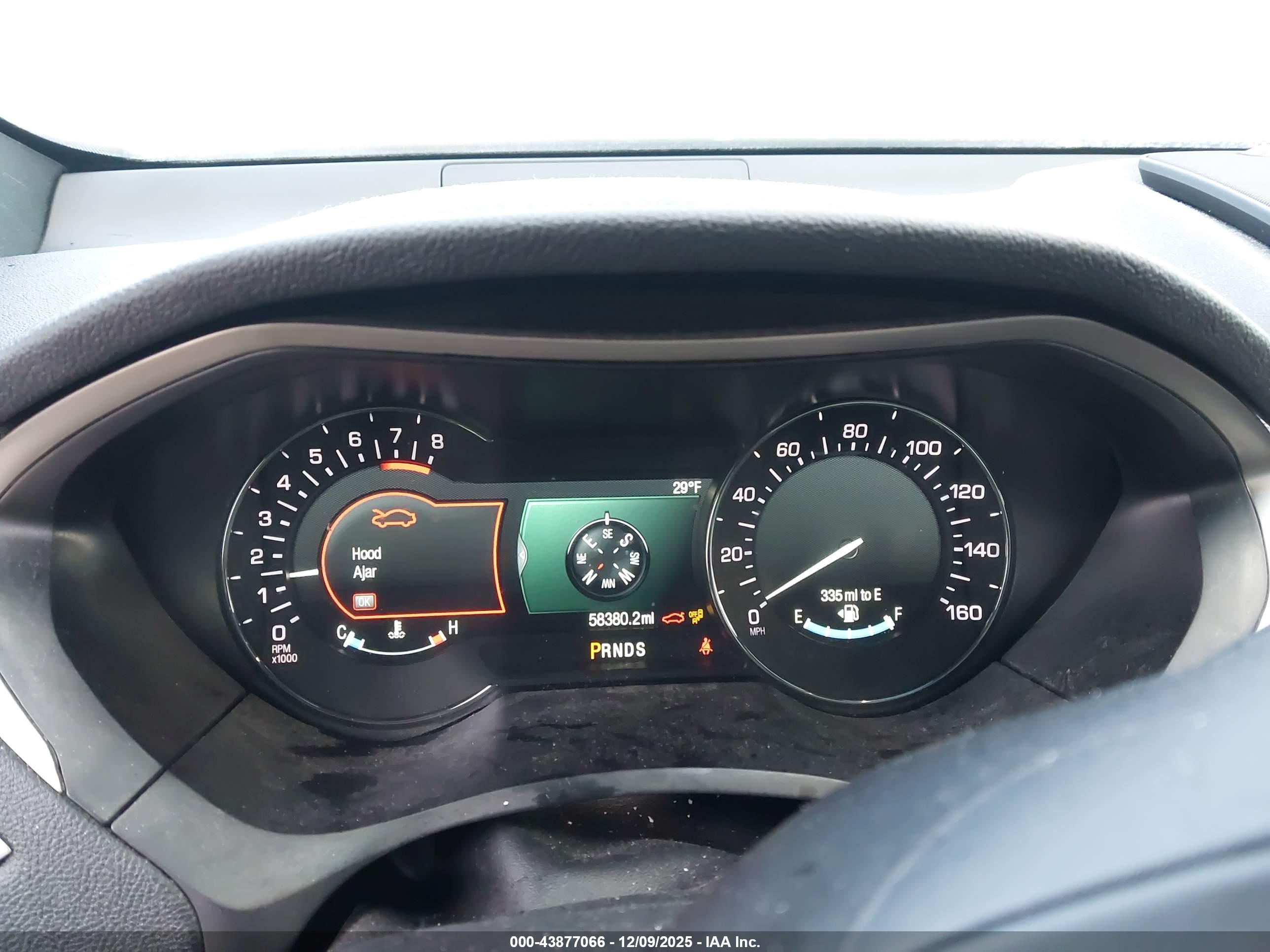 LINCOLN MKZ image 7