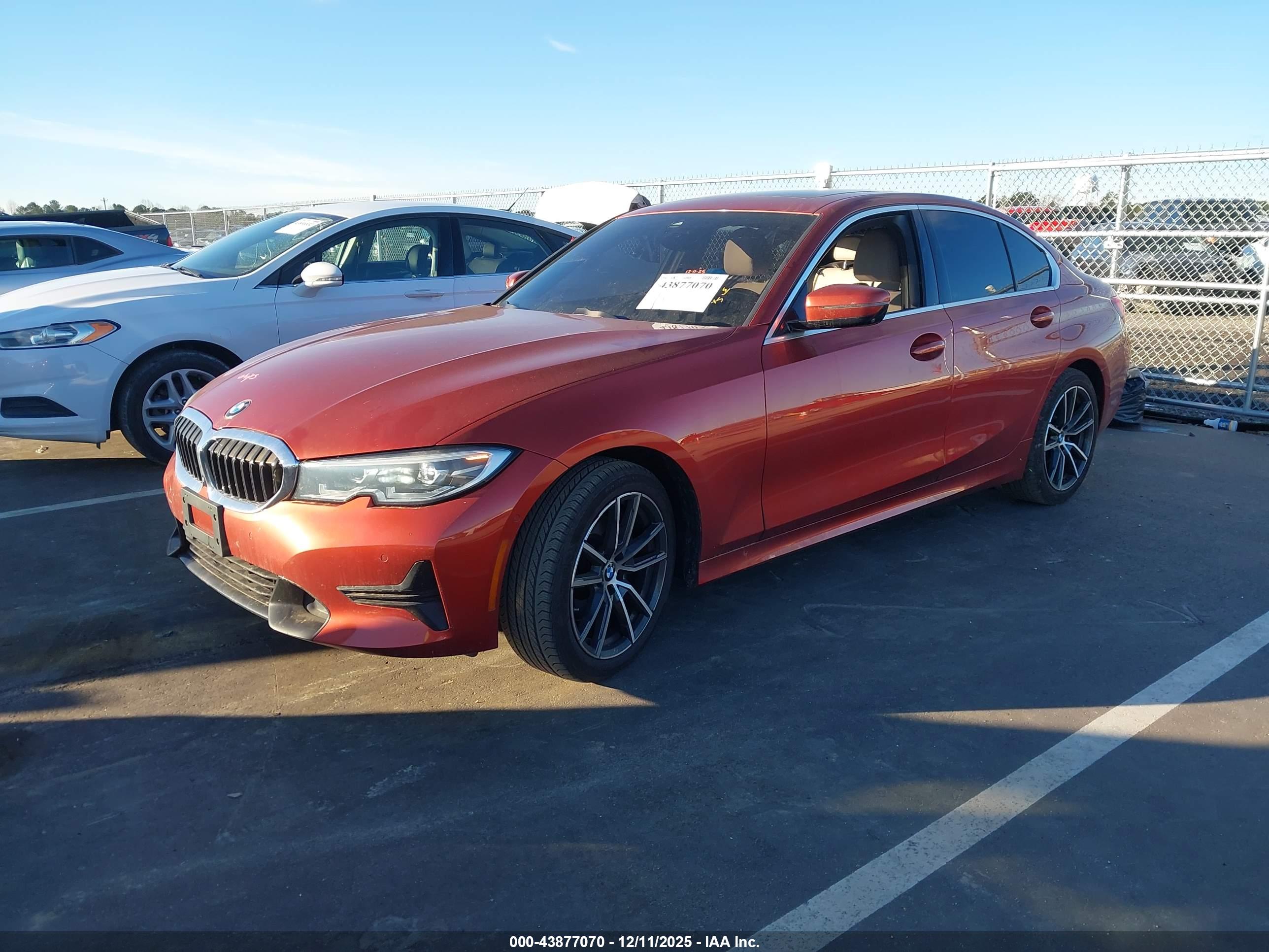 BMW 330I image 2
