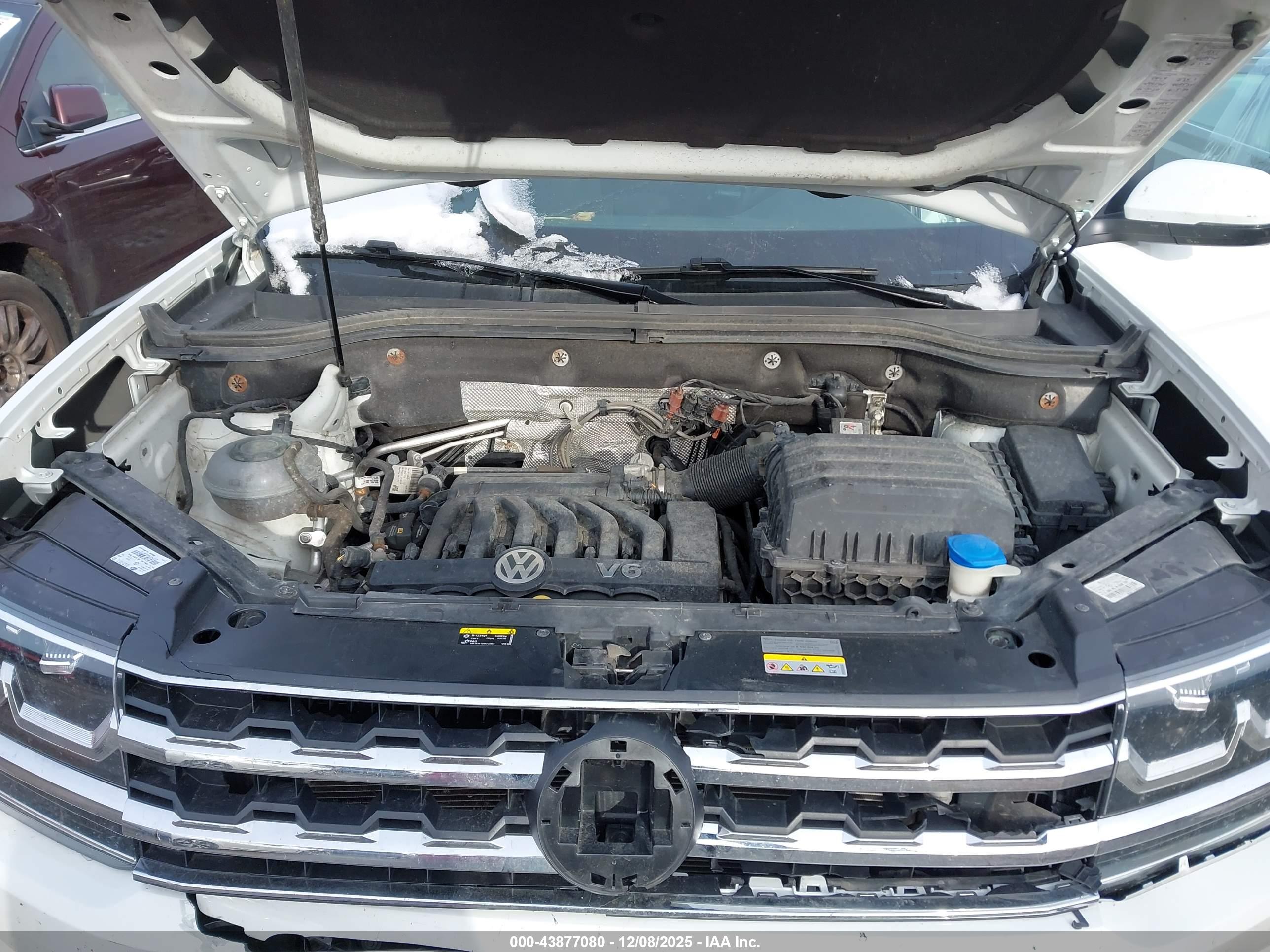 VOLKSWAGEN ATLAS image 10