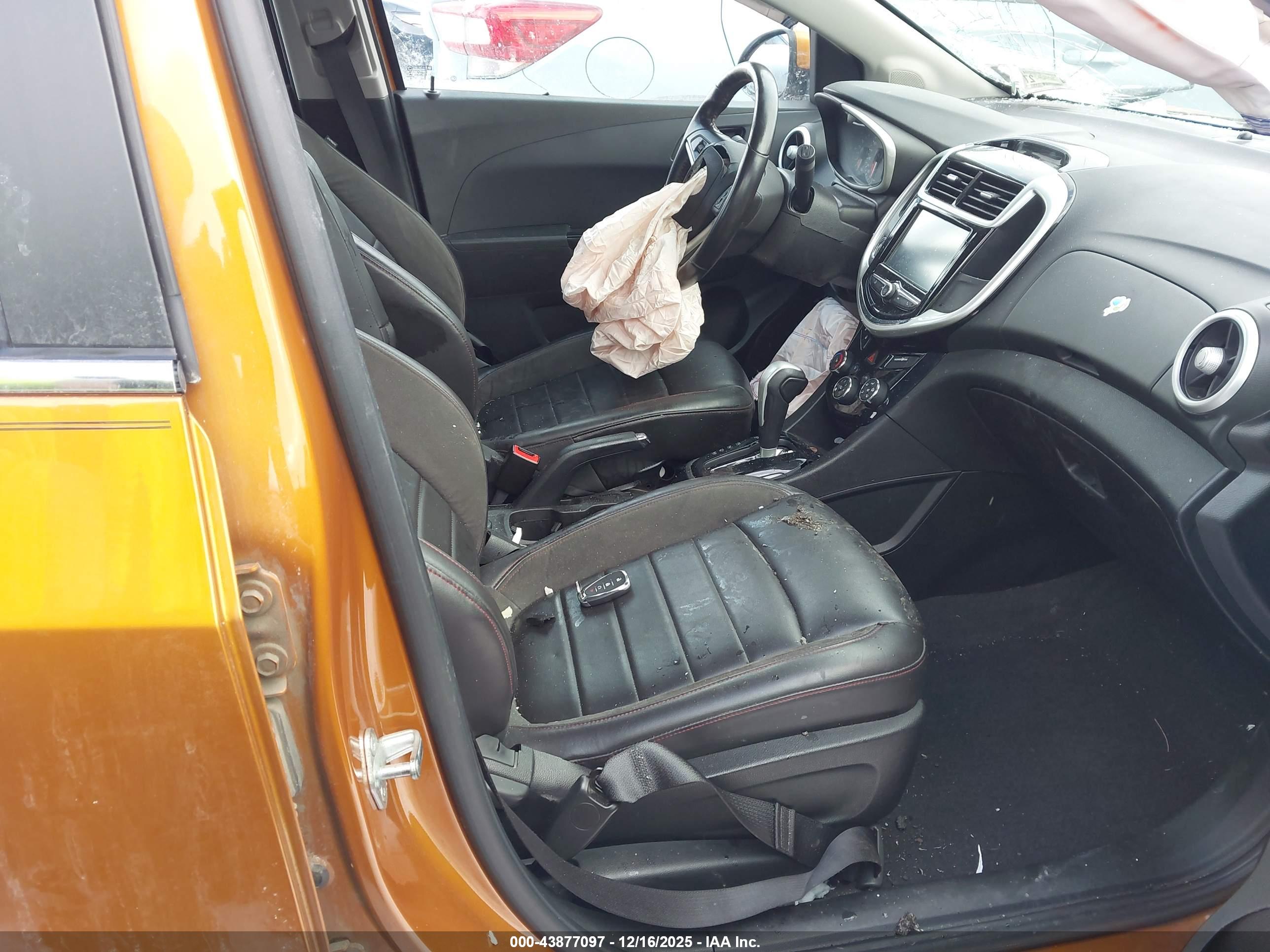 CHEVROLET SONIC image 5