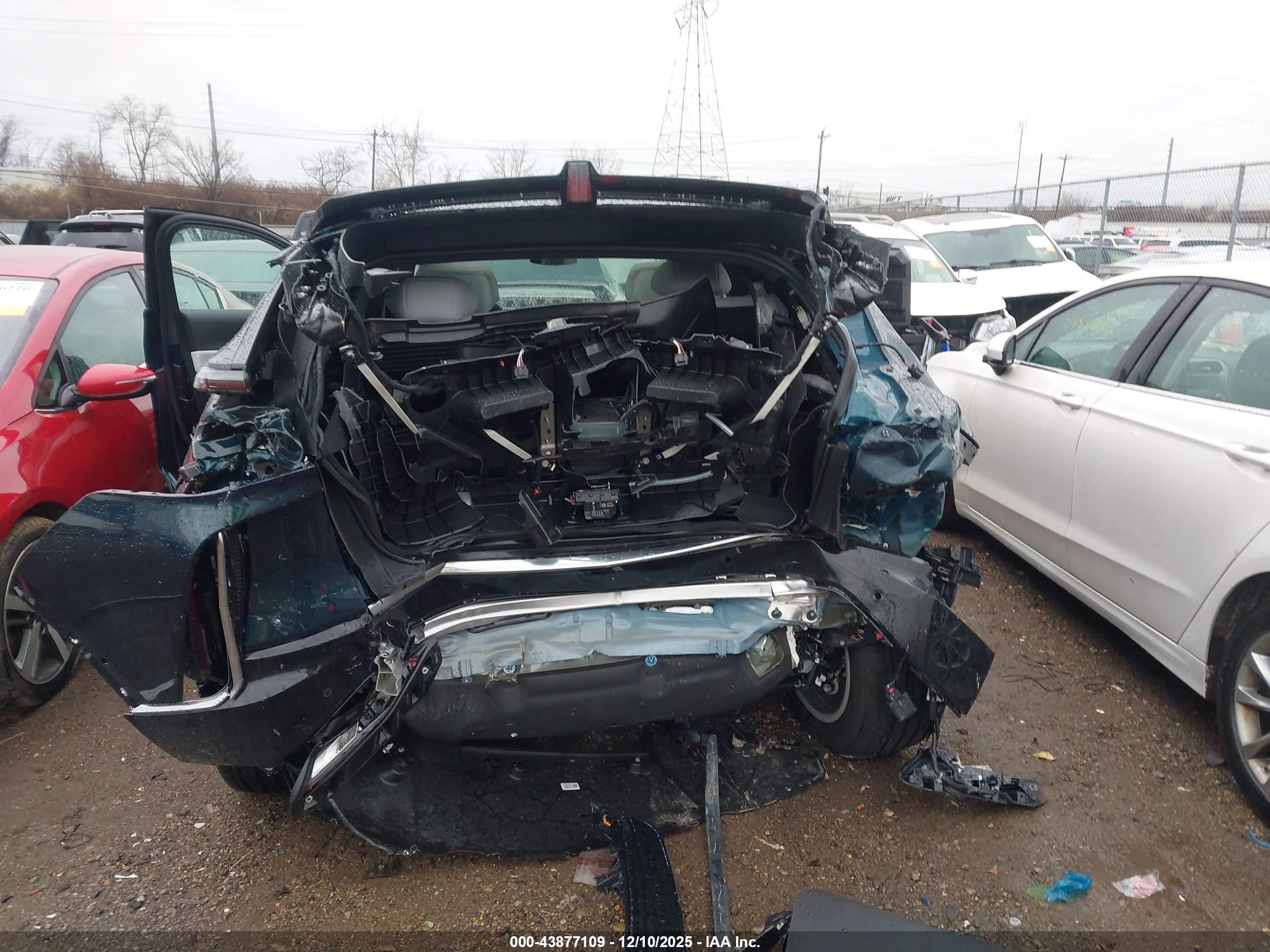 CADILLAC LYRIQ image 6