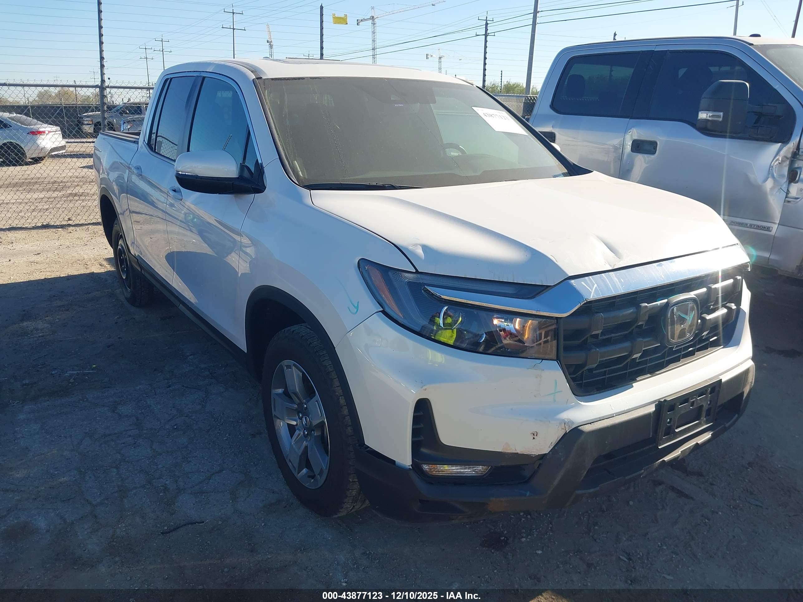 HONDA RIDGELINE image 6