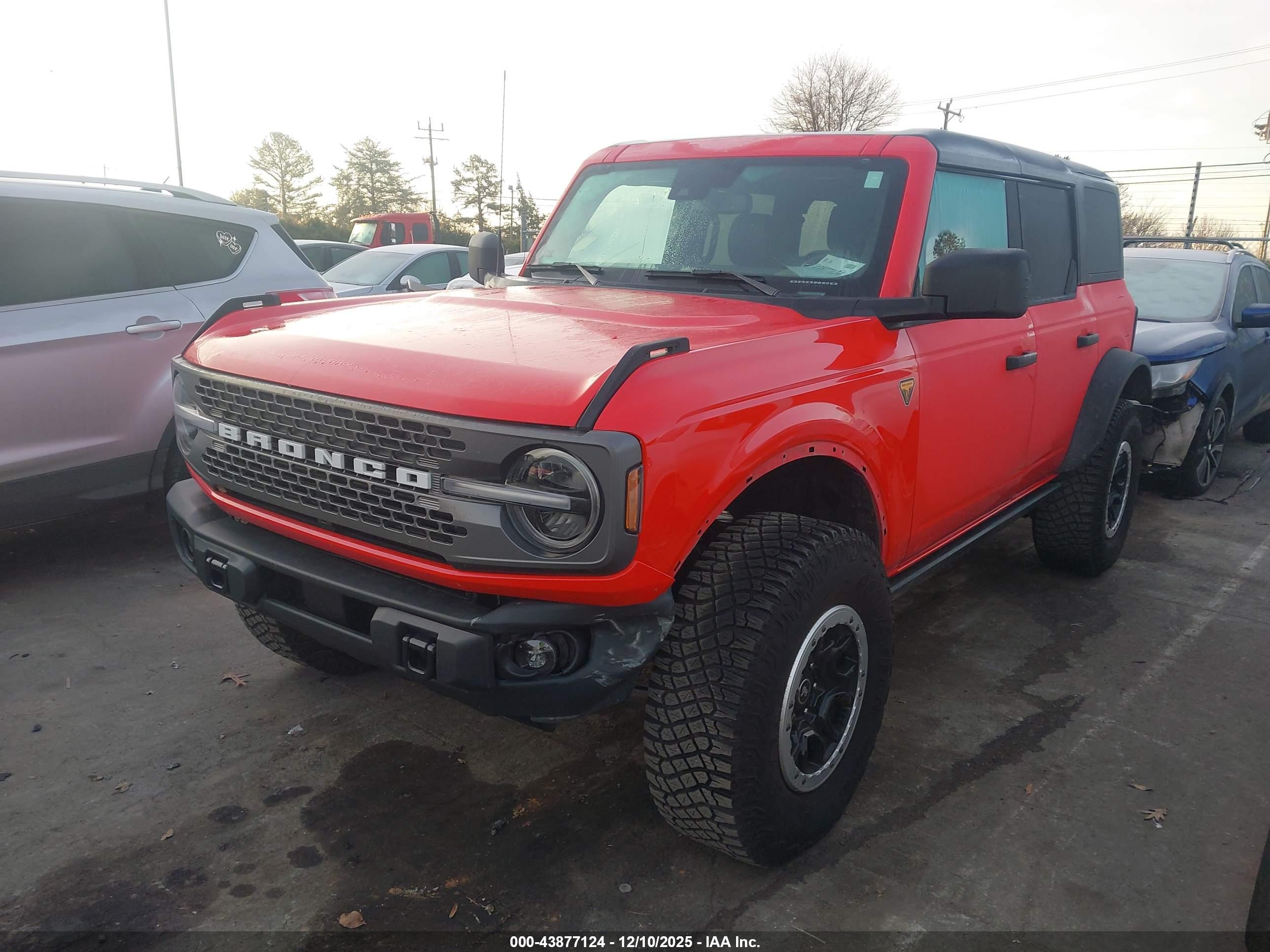 FORD BRONCO image 2