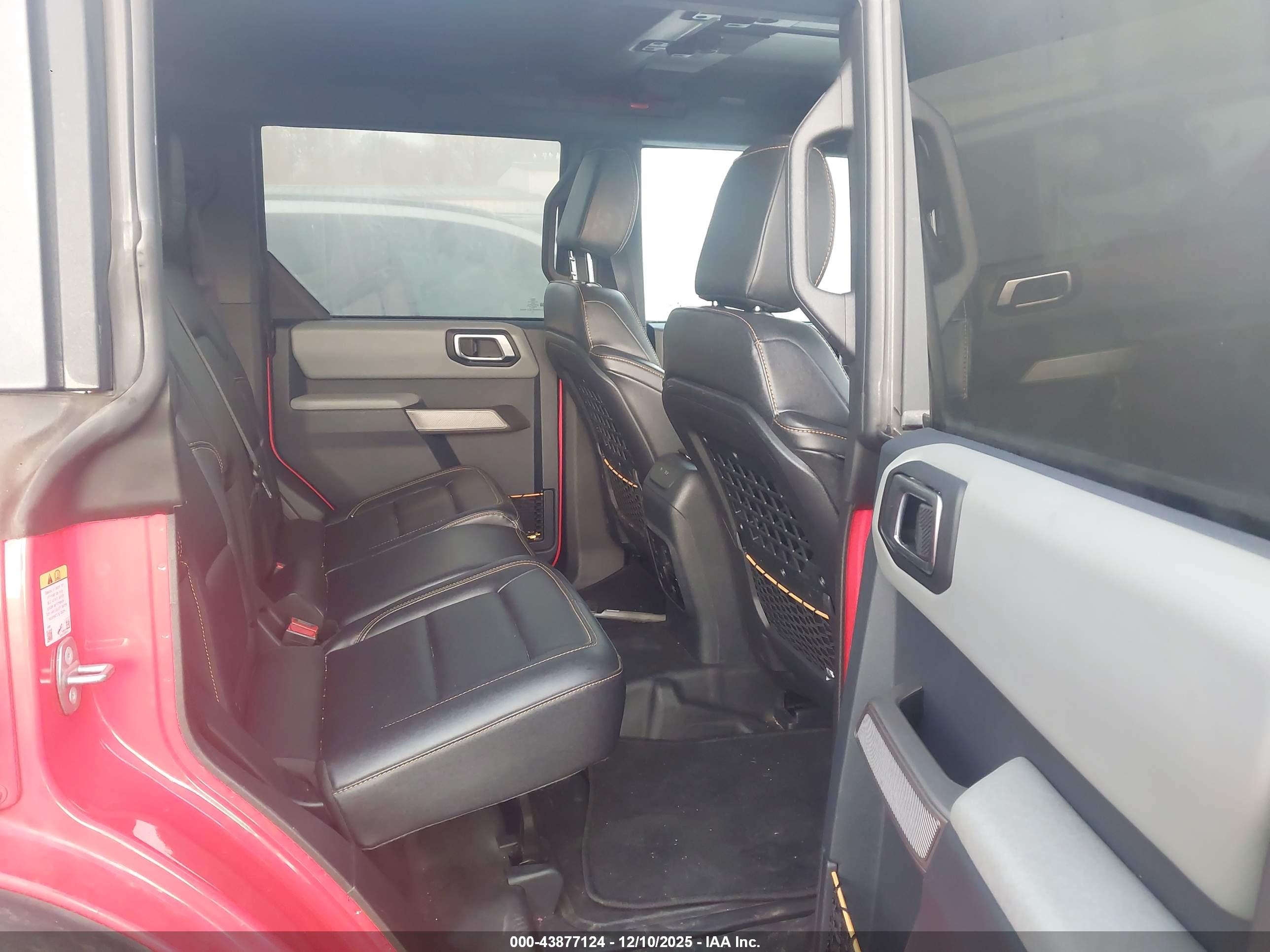 FORD BRONCO image 8