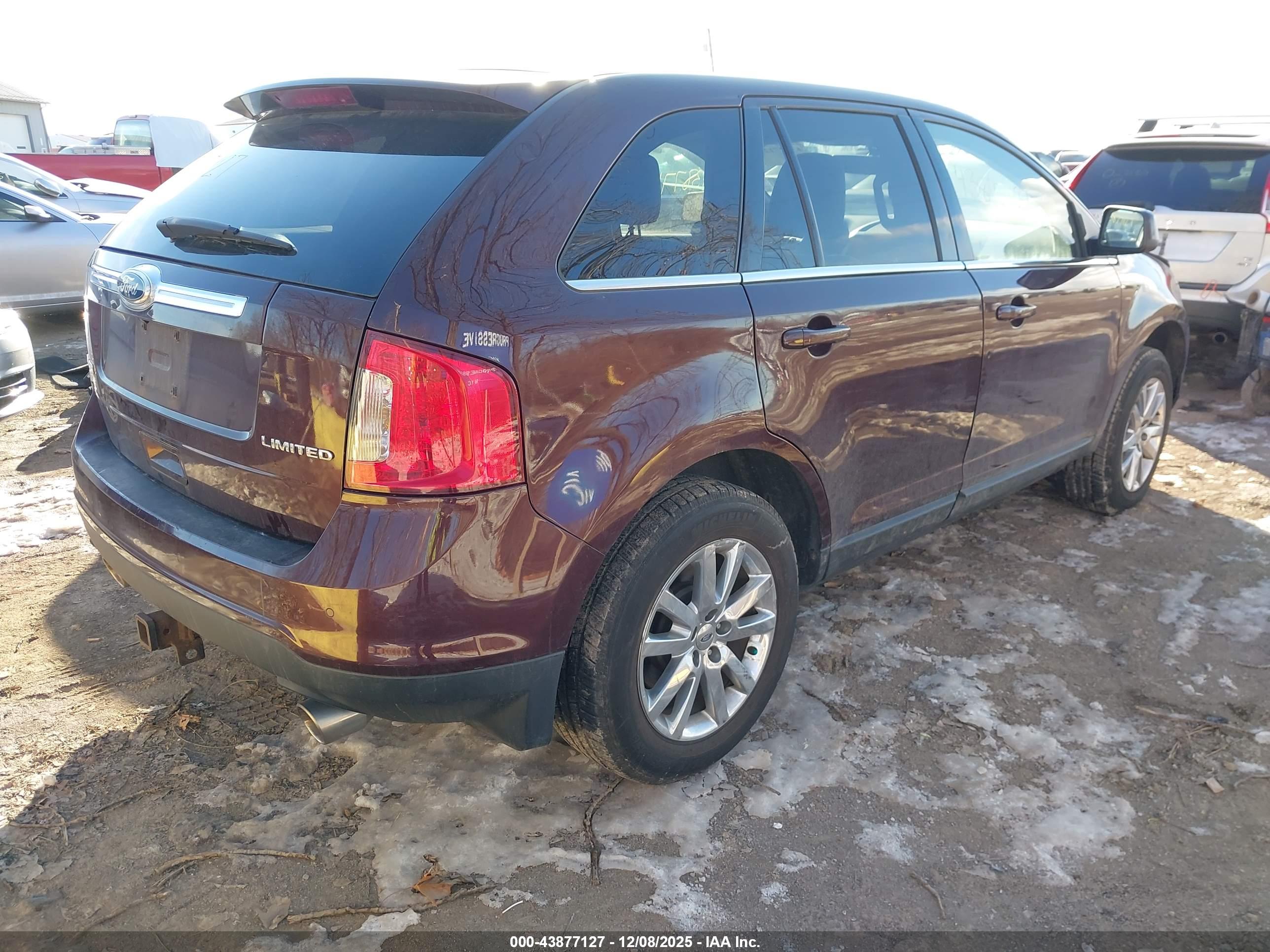 FORD EDGE image 4