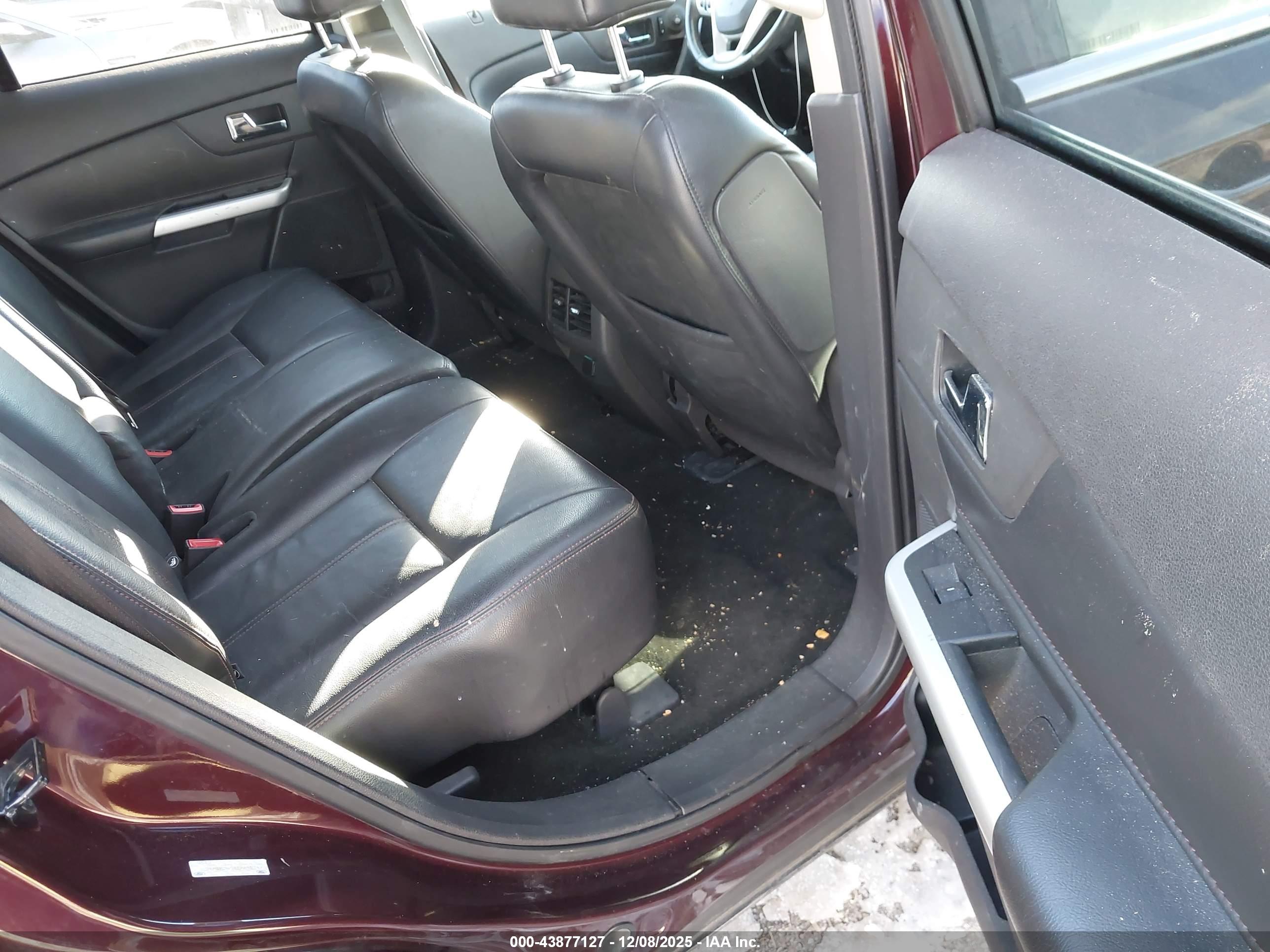FORD EDGE image 8