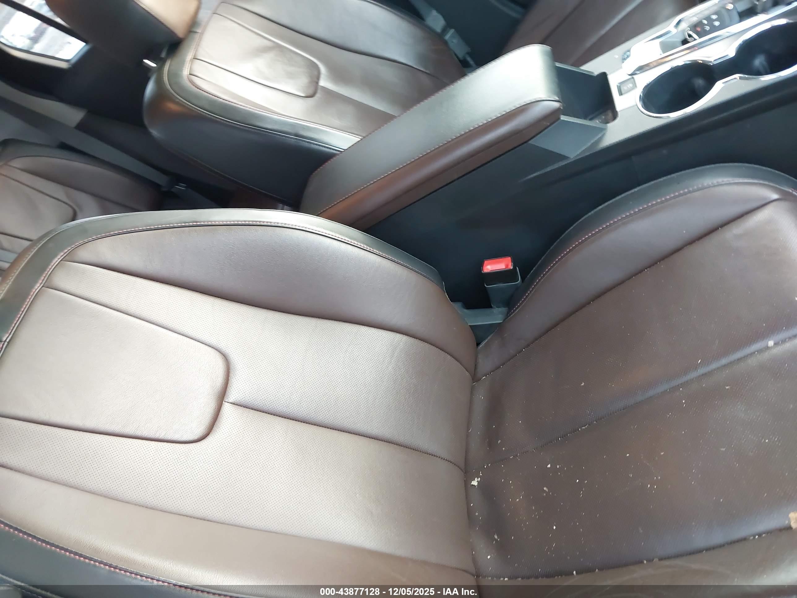 GMC TERRAIN image 5