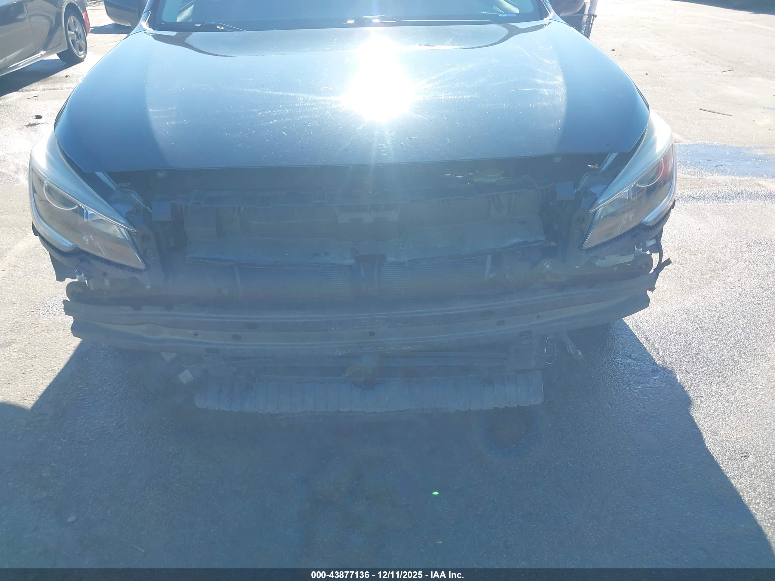 SUBARU LEGACY image 6