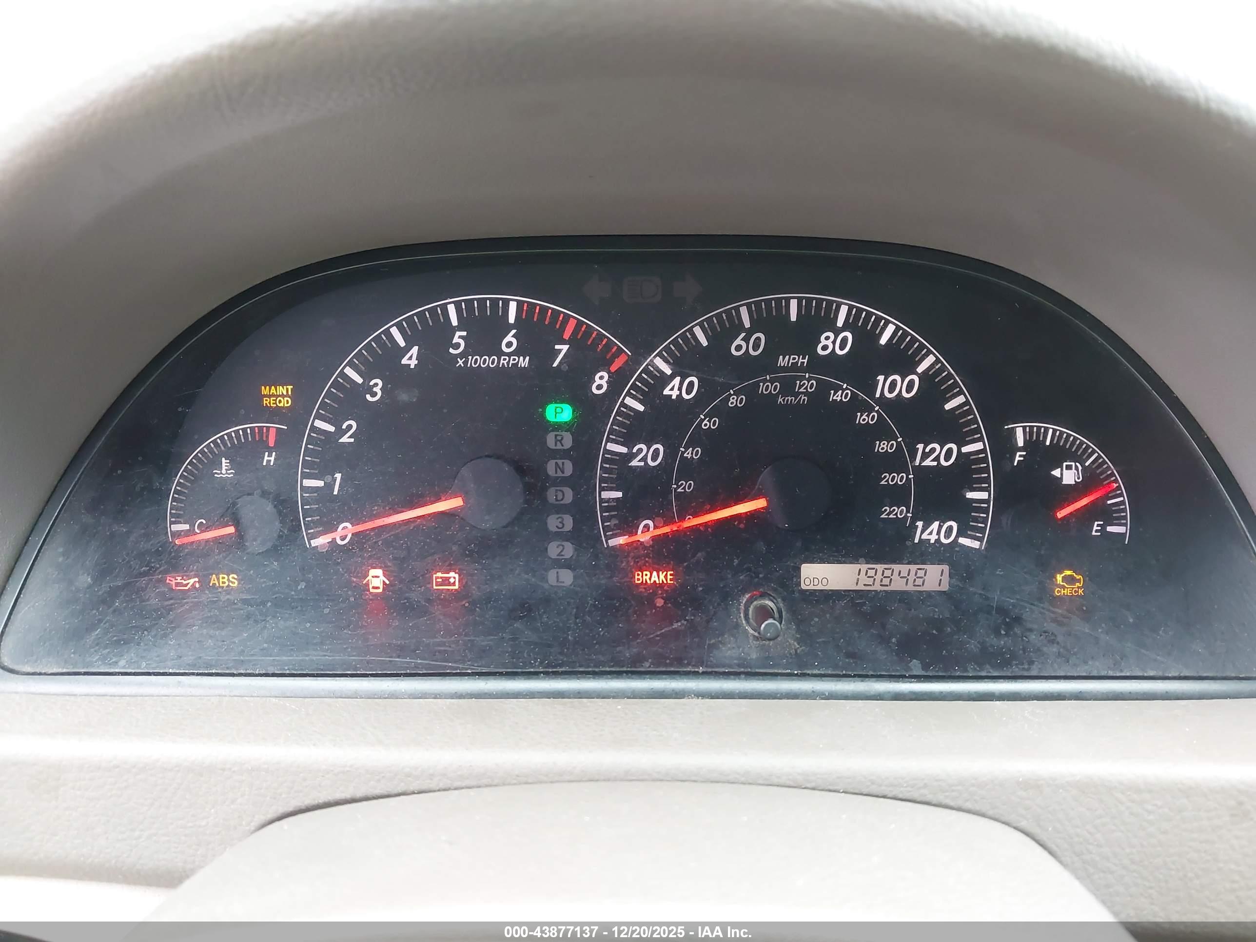 TOYOTA CAMRY image 7