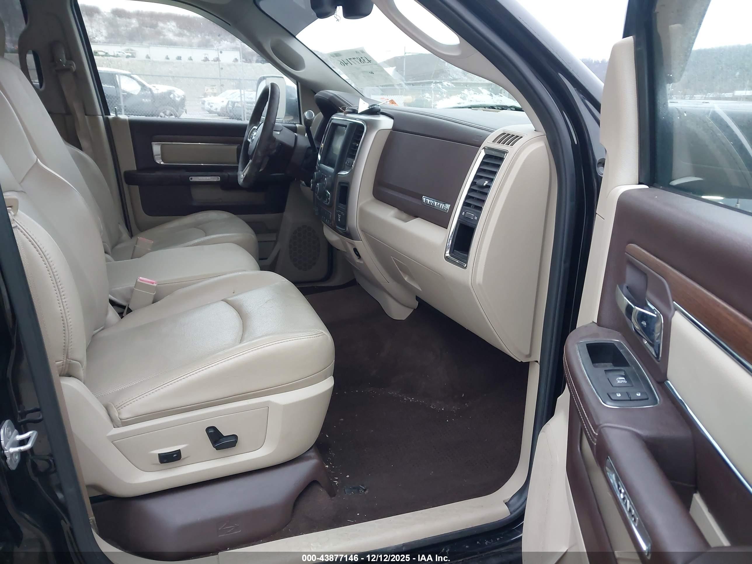 RAM 2500 image 5