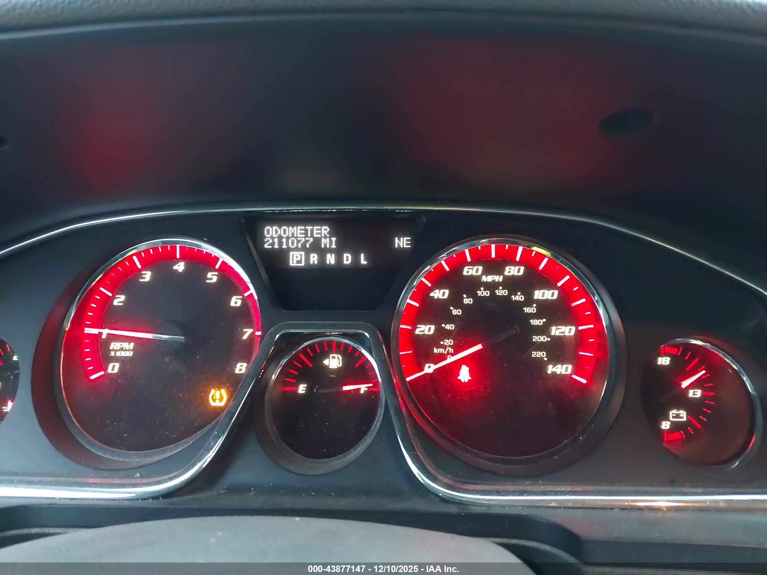 GMC ACADIA image 7