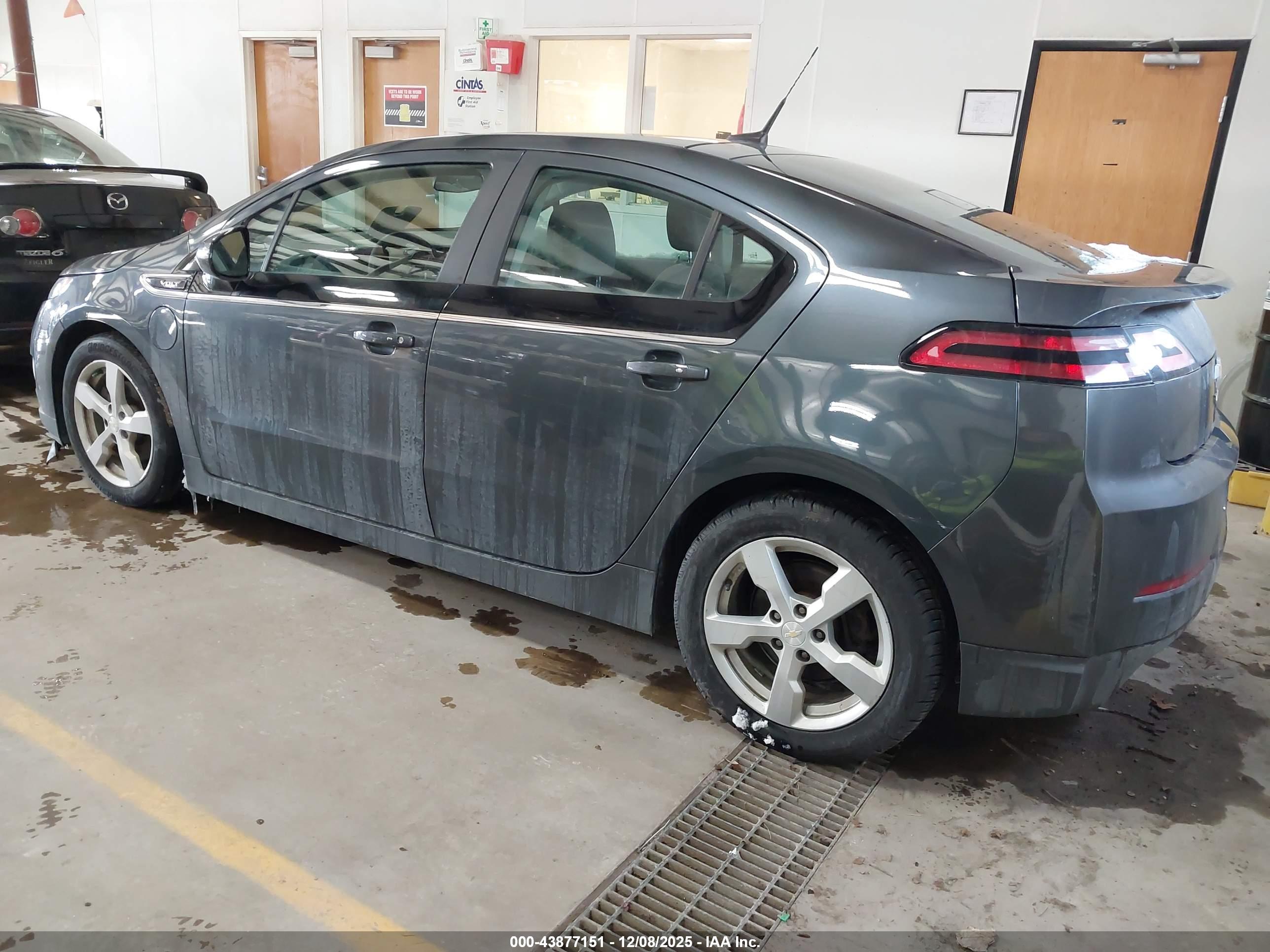CHEVROLET VOLT image 3
