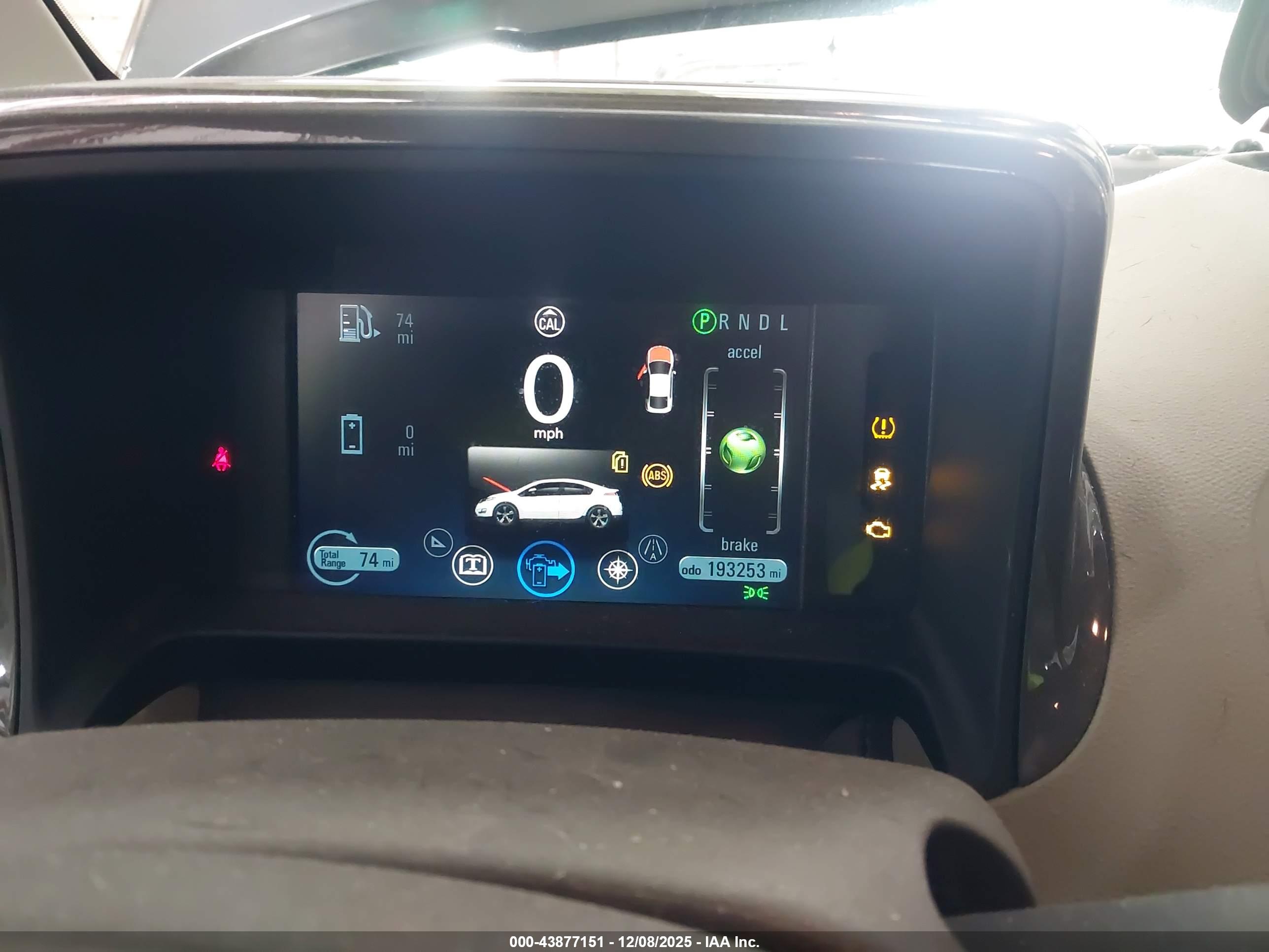 CHEVROLET VOLT image 7