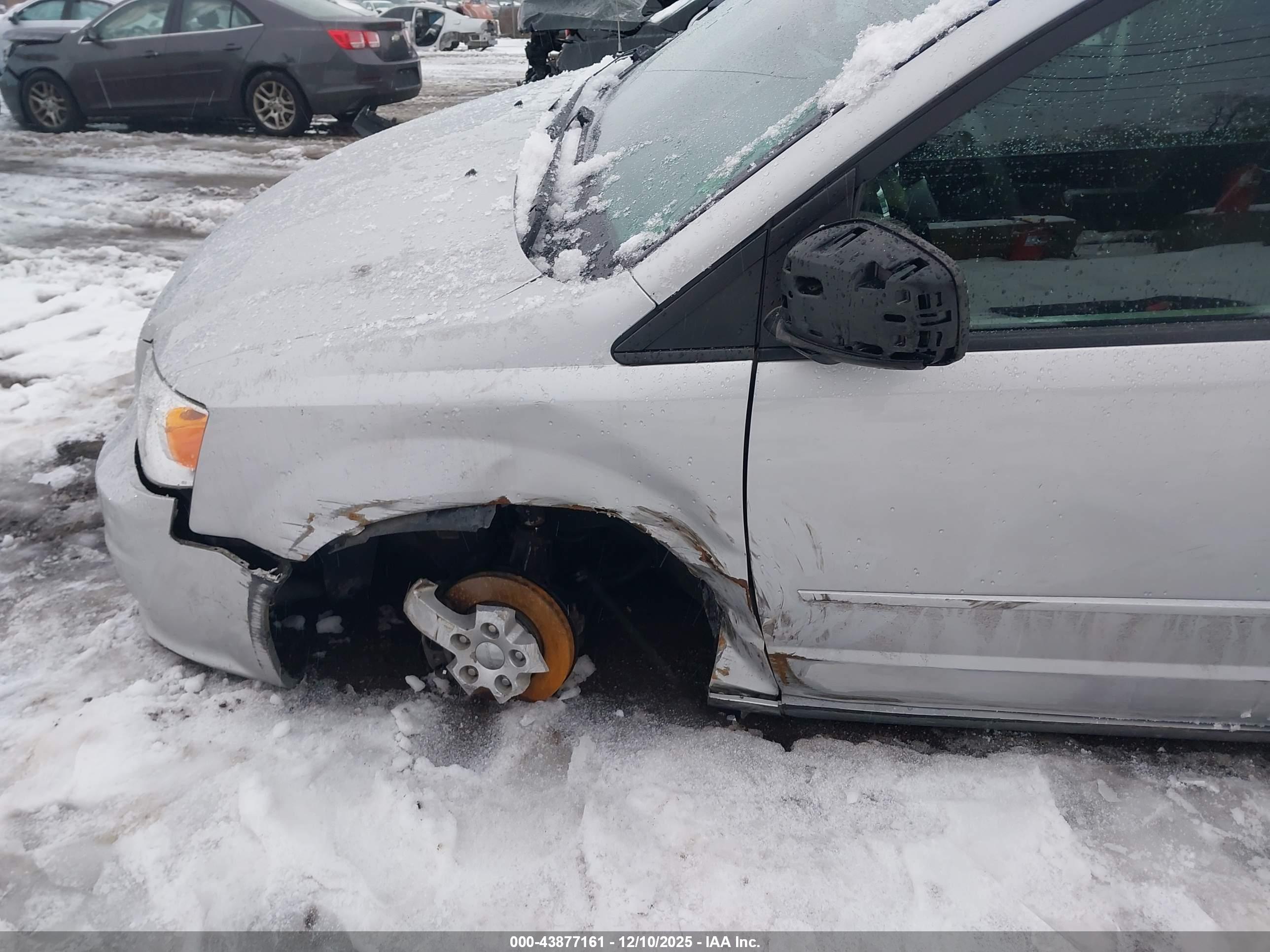 DODGE GRAND image 6