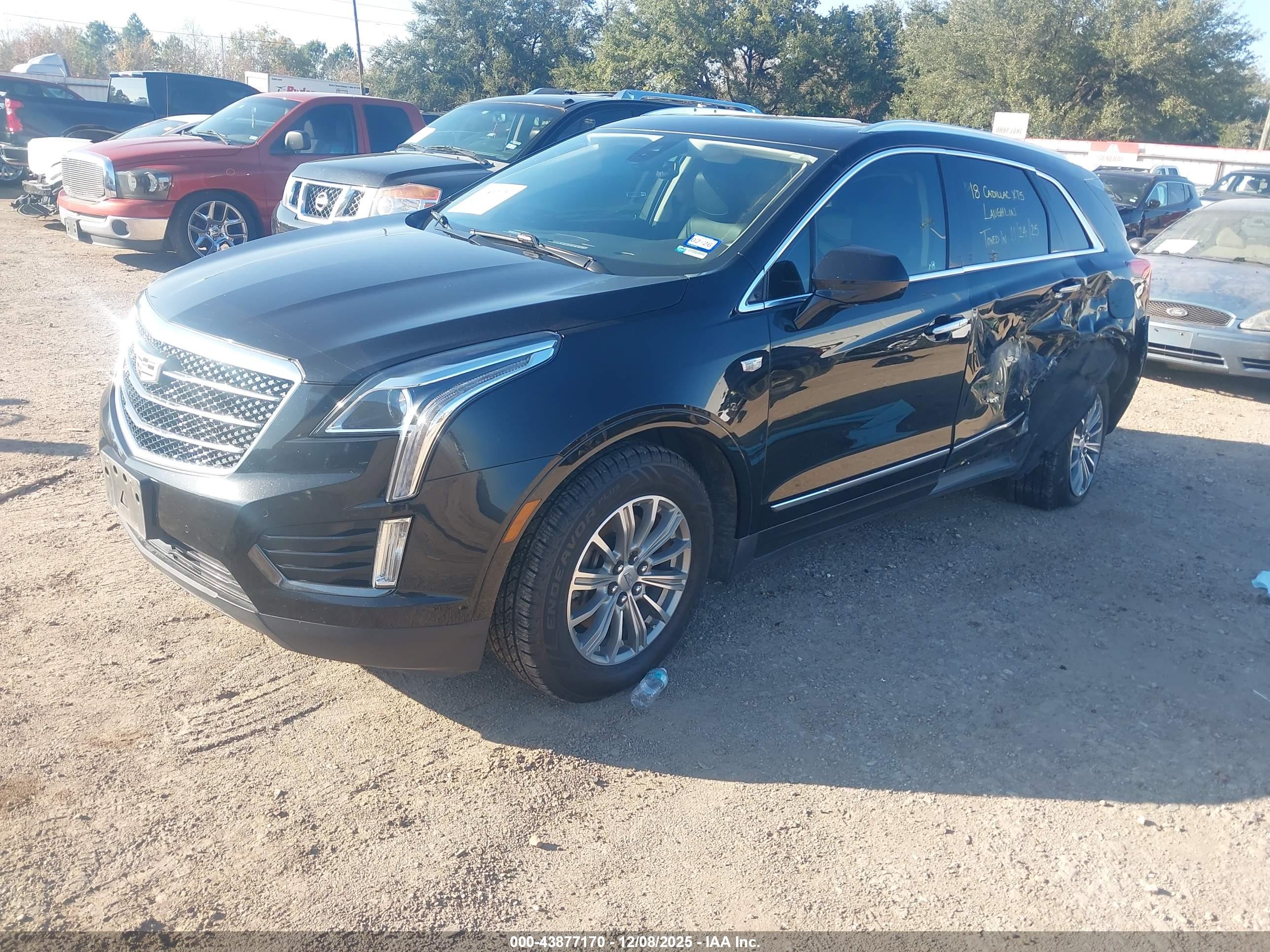 CADILLAC XT5 image 2