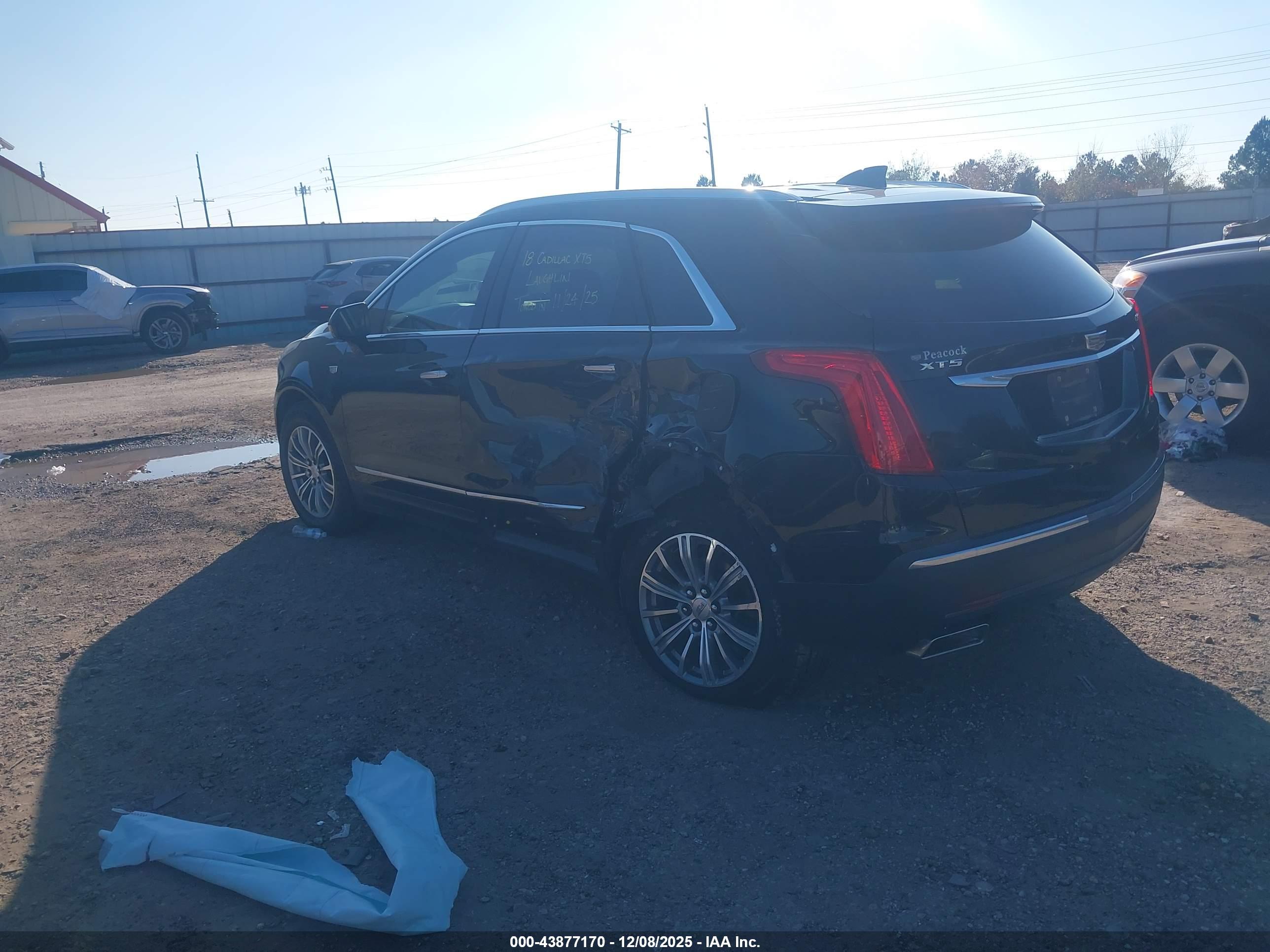 CADILLAC XT5 image 3
