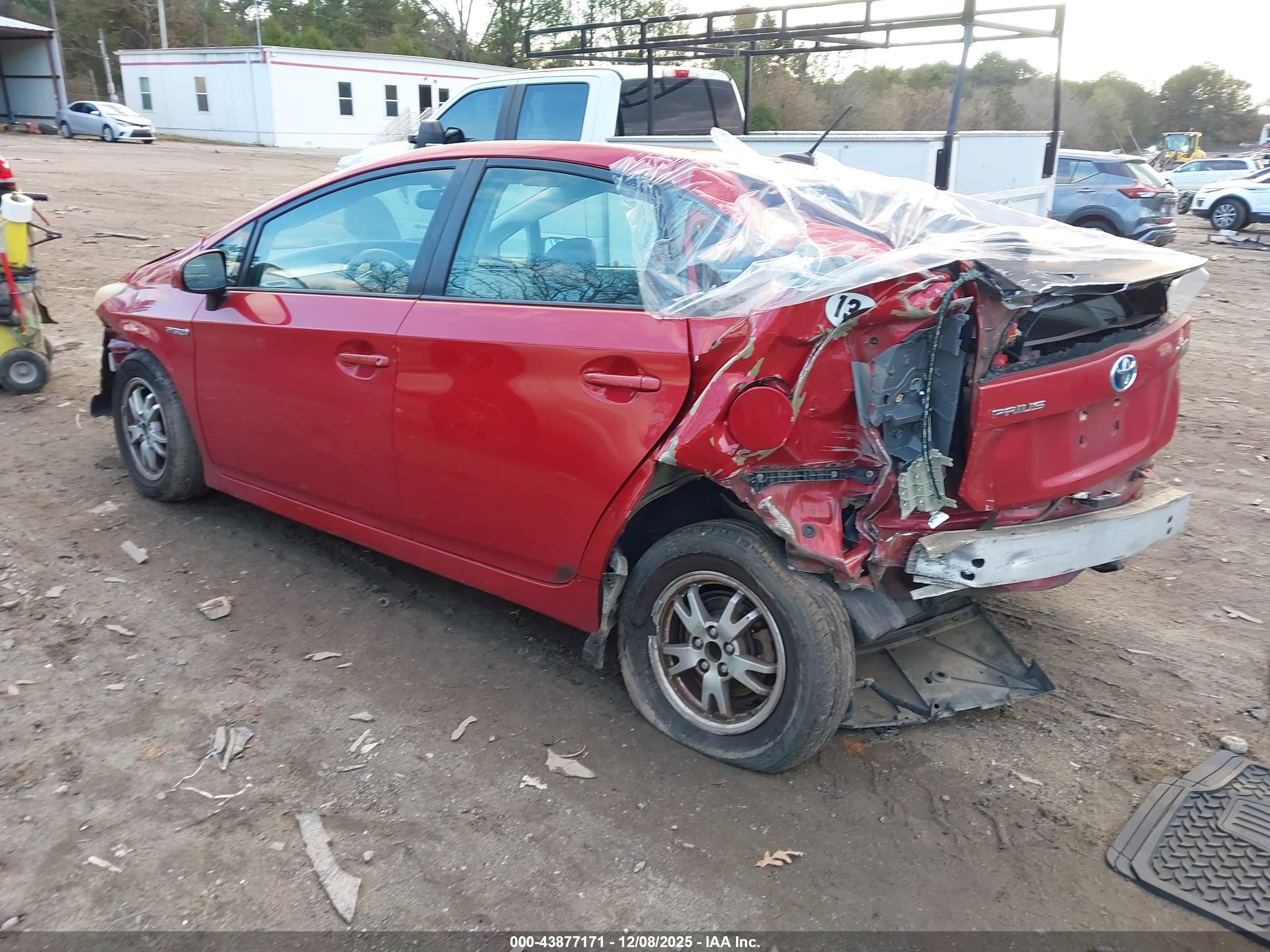 TOYOTA PRIUS image 3