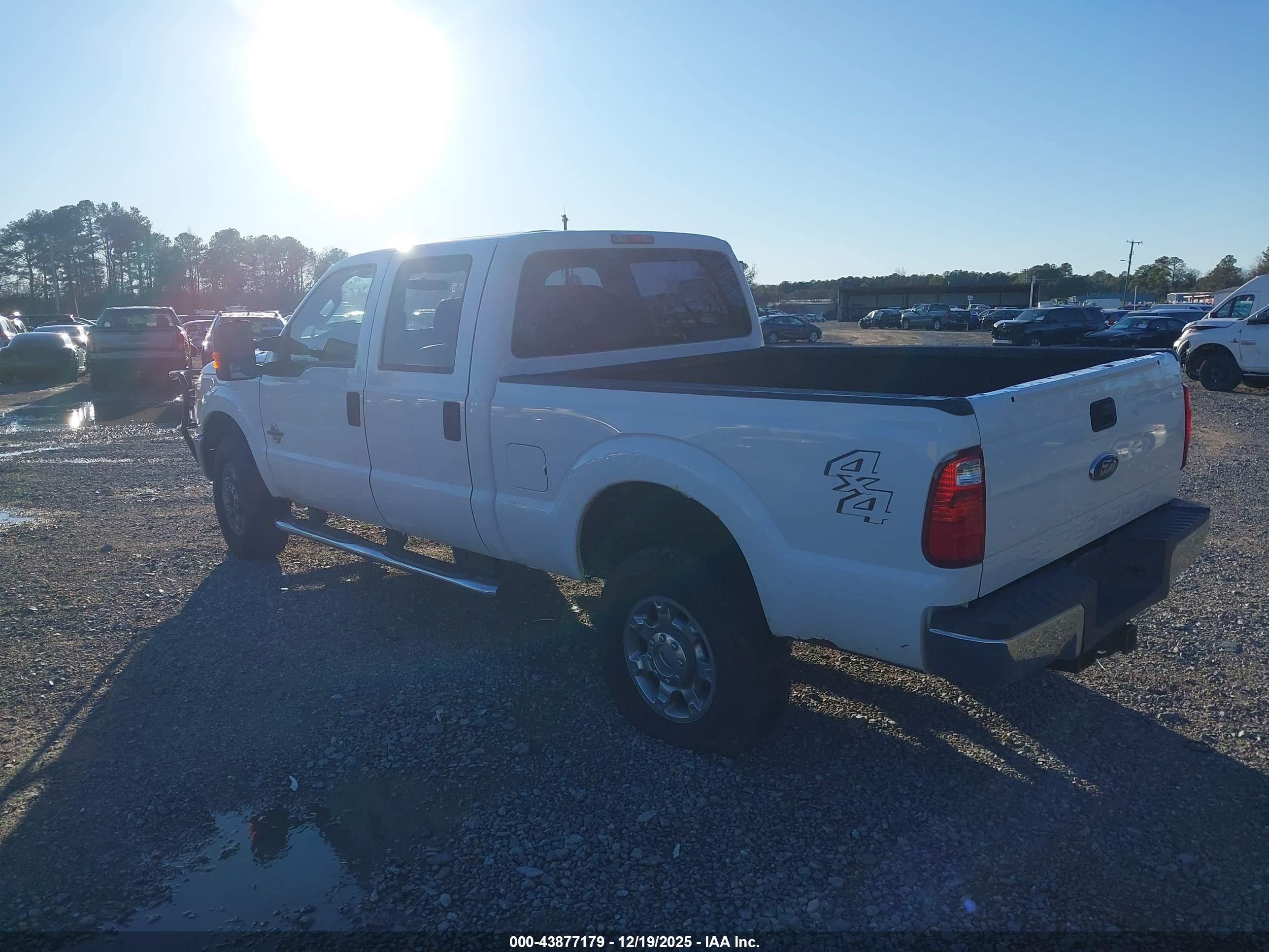 FORD F-350 image 3